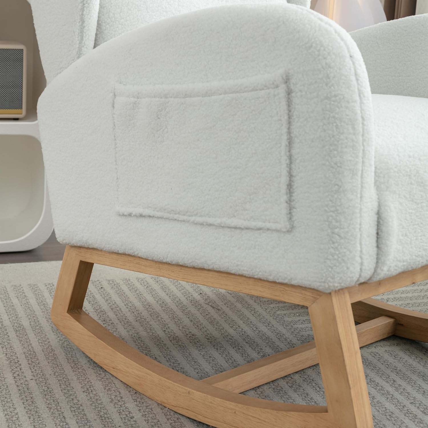 Setawix Silla mecedora de peluche para guardería, silla mecedora tapizada para sala de estar, sillón con respaldo de sherpa de ocio, silla mecedora