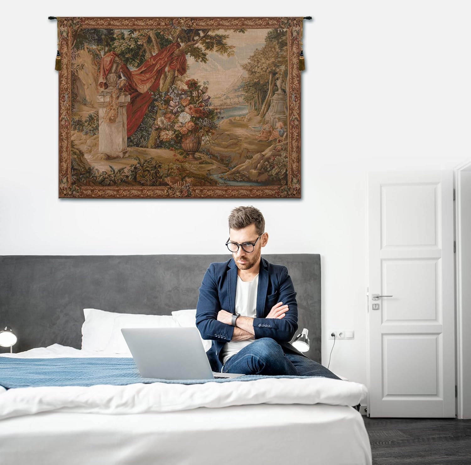 C Charlotte Home Furnishings Inc Drape Fontaine People – Tapiz francés para colgar en la pared, mezcla de algodón y poliéster, 58 x 78 pulgadas,