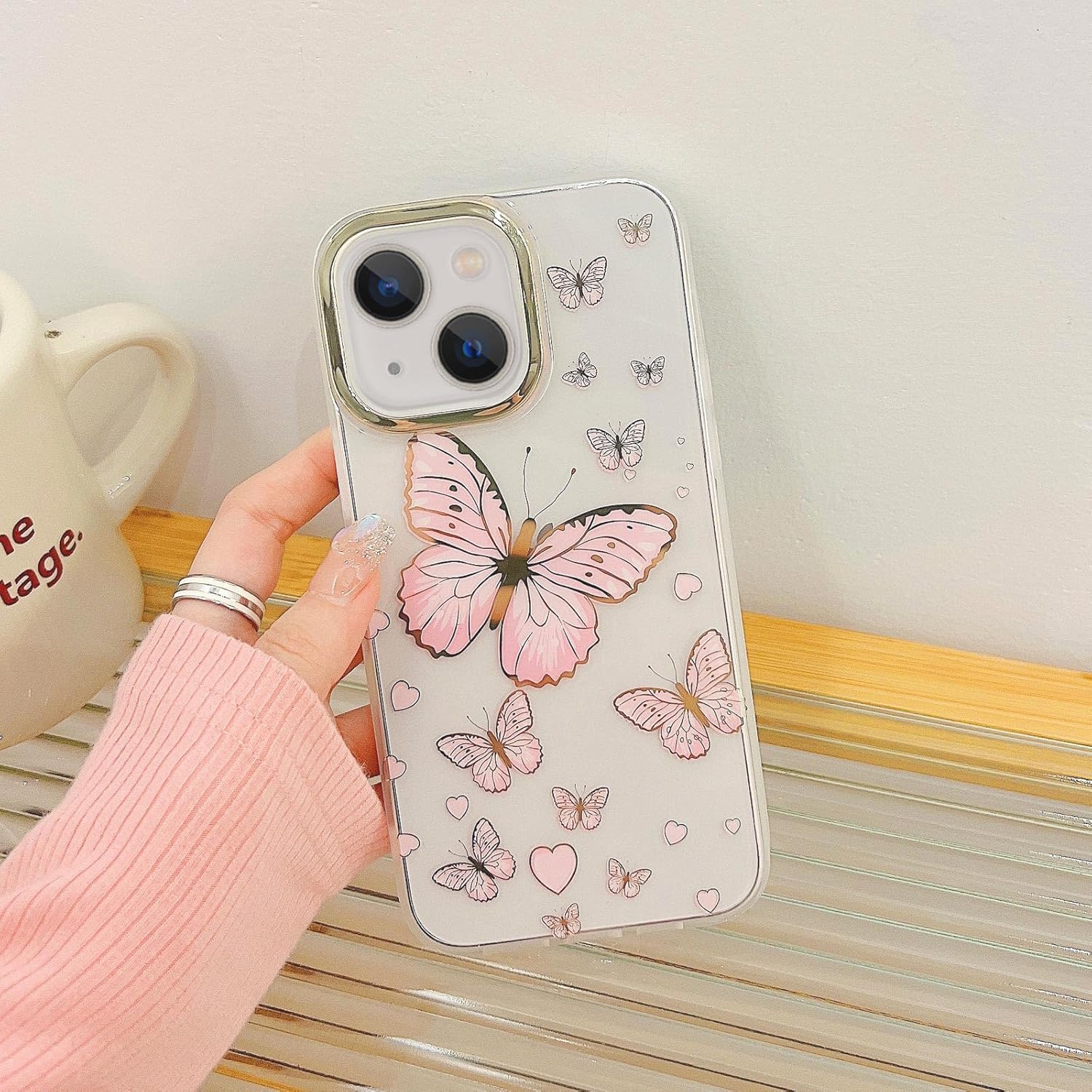 Funda transparente con purpurina para iPhone 15 para mujeres y niñas, mariposas doradas, bonito patrón en forma de corazón, ajuste delgado, funda