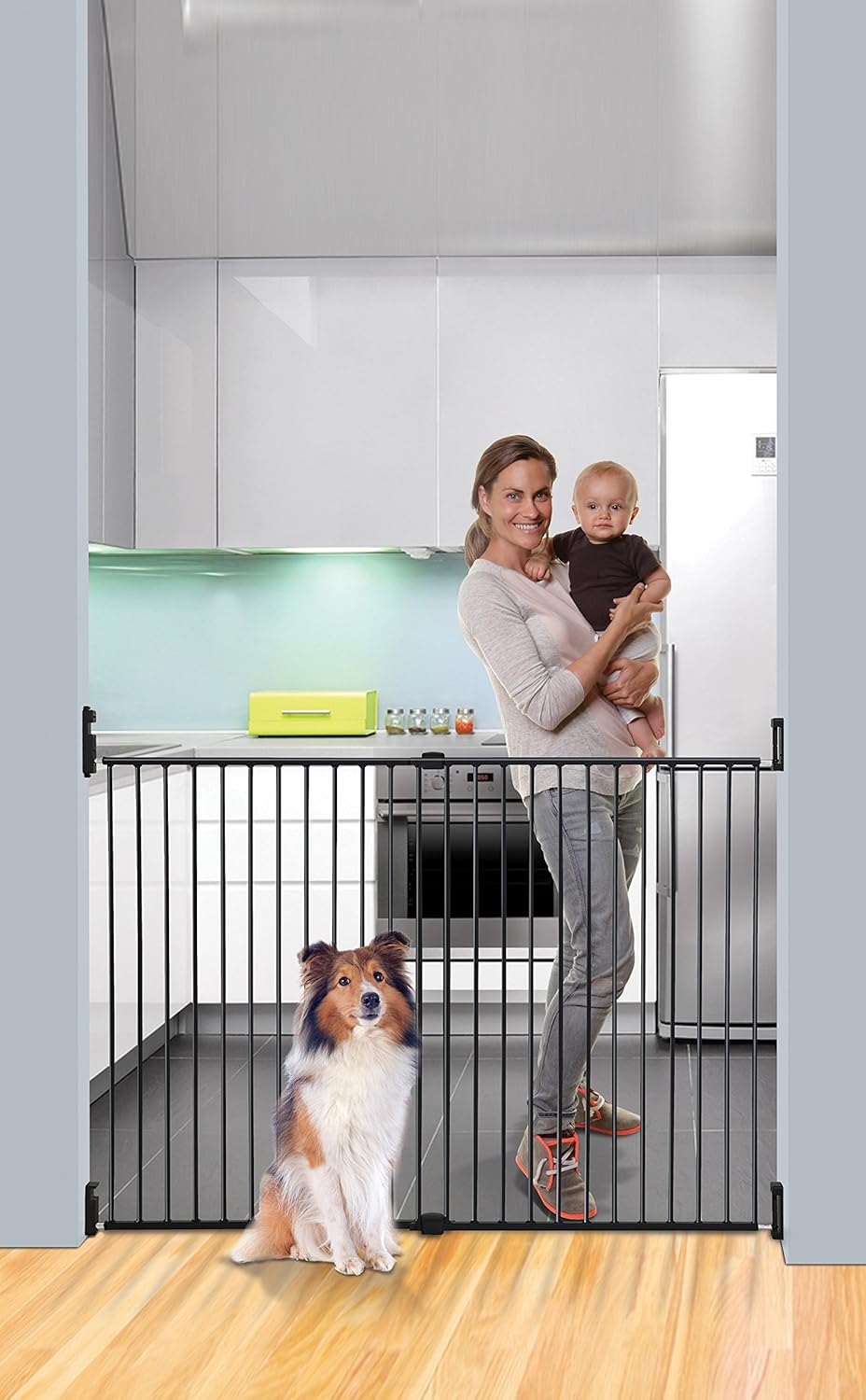 DreambabyBroadway Extra ancho y de alto puerta de ampliable con seguimiento tecnología., Negro