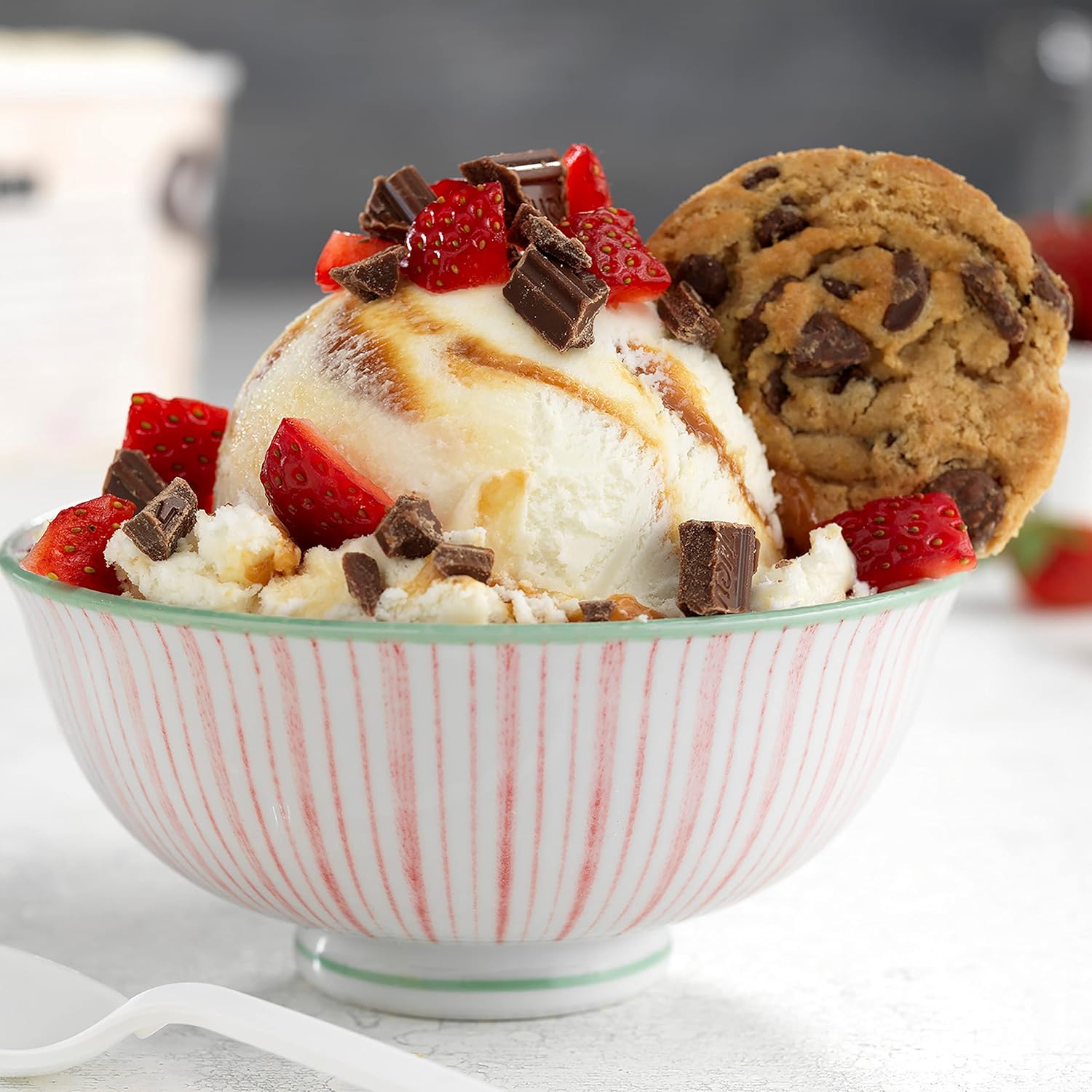 CHIPS AHOY! Hershey’s – Galletas con chispas de chocolate con leche, 12 paquetes de 9.5 onzas