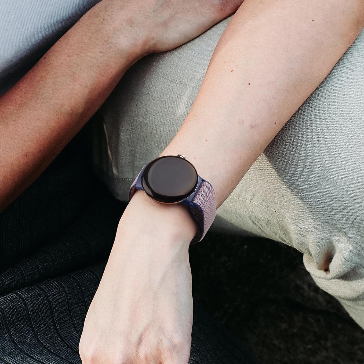 Oumida Correa de nailon compatible con Google Pixel Watch Band para mujeres y hombres, correa de velcro Solo Loop de repuesto para Google Pixel