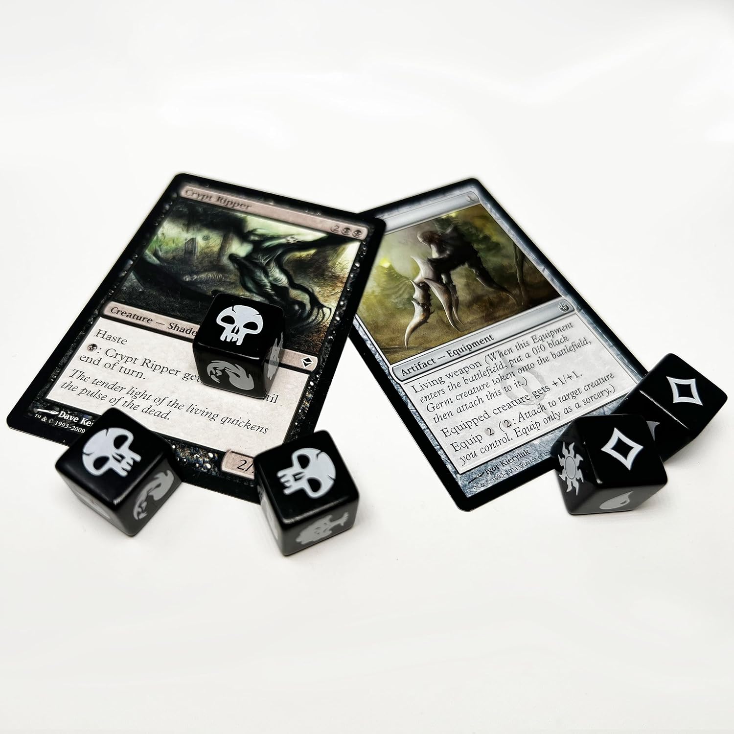 Citadel Black MTG – Juego de 16 dados de maná premium, con bolsa de terciopelo con cordón, Magic The Gathering