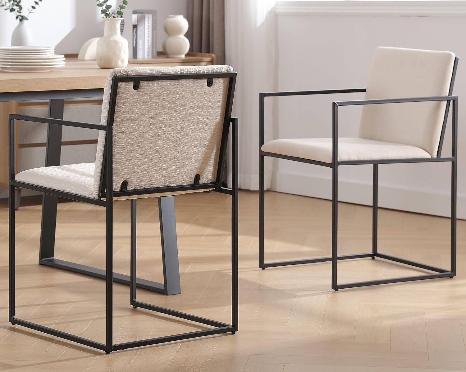 VESCASA Sillas de comedor de lino con patas de metal negro, sillas de comedor modernas con respaldo para cocina, comedor, juego de 2, beige