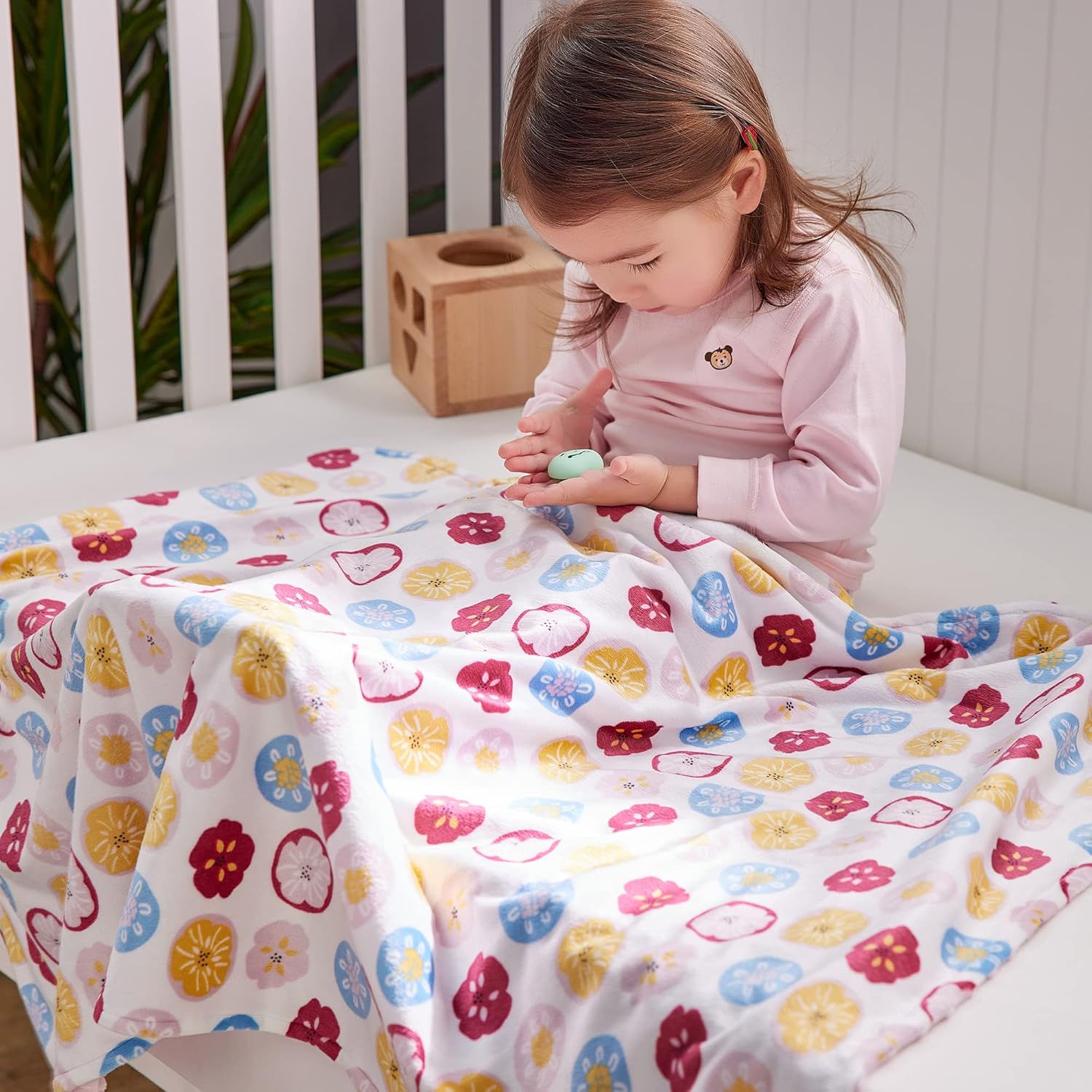 DaysU Minky – Manta de bebé de microforro polar suave y sedosa con respaldo de puntos, manta impresa de animales para niños y niñas, flor, rosa, 30