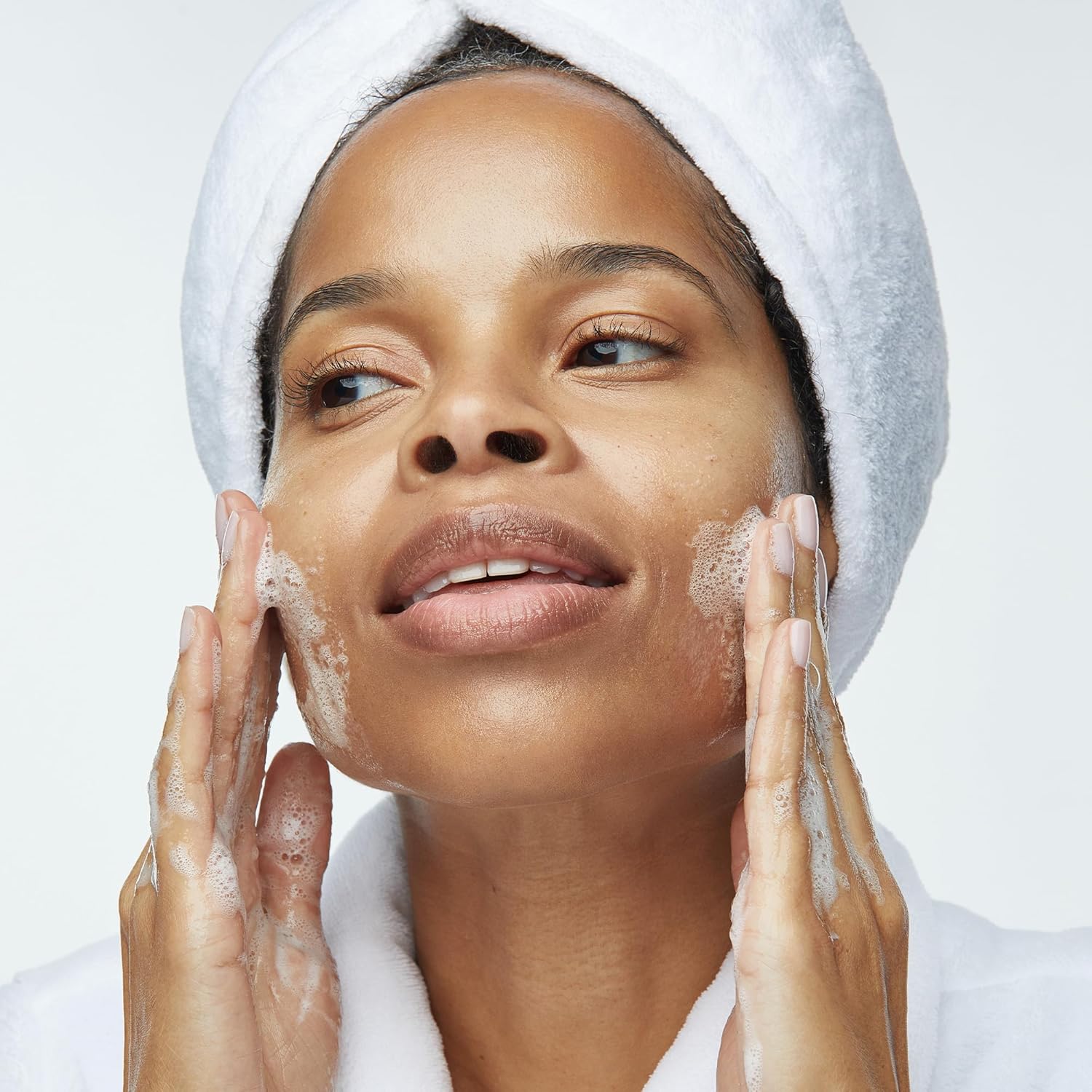 Obagi Nu-Derm – Gel espumoso + disruptor de manchas oscuras tamaño de prueba limpiador diseñado para limpiar los poros y eliminar el maquillaje, la