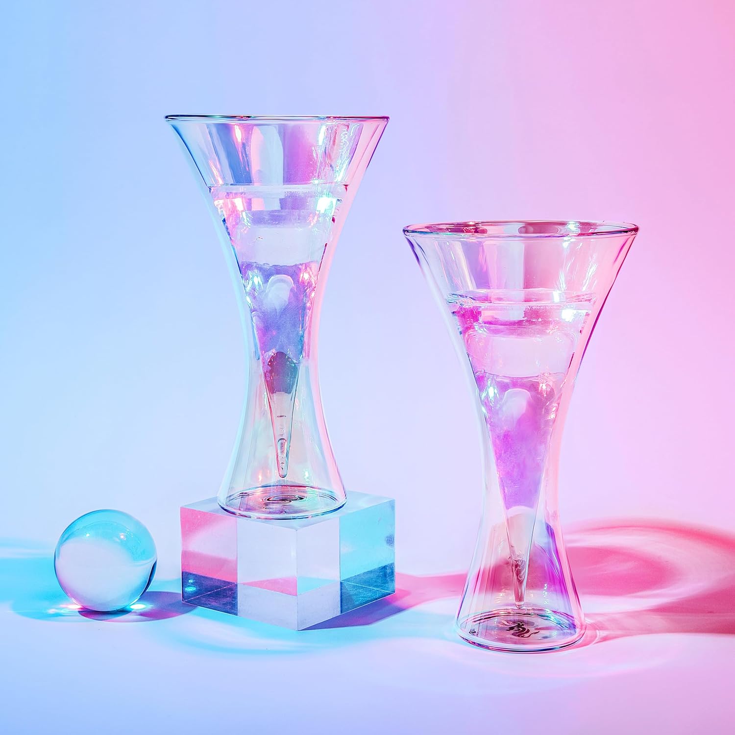 Dragon Glassware Vasos de Martini, vaso de cóctel iridiscente con aislamiento de doble pared, vasos únicos y futuristas, mantiene las bebidas frías