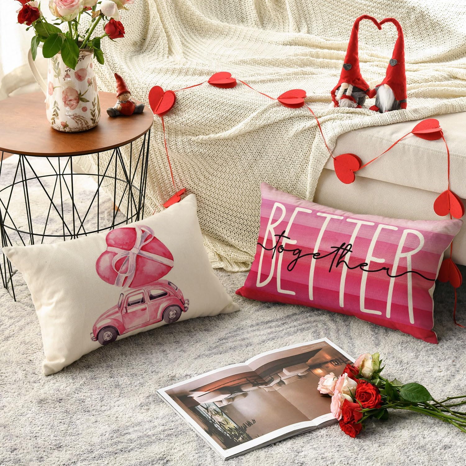 AVOIN colorlife Juego de 4 fundas de almohada para el día de San Valentín, 12 x 20 pulgadas, diseño de corazones de camión y boda, decoración para