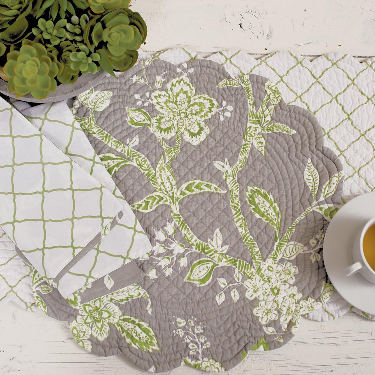 C&F Home Annabelle Floral Botánico Jacobeo Primavera Verano Reversible Algodón Lavable a Máquina Servilleta 20X20 Verde