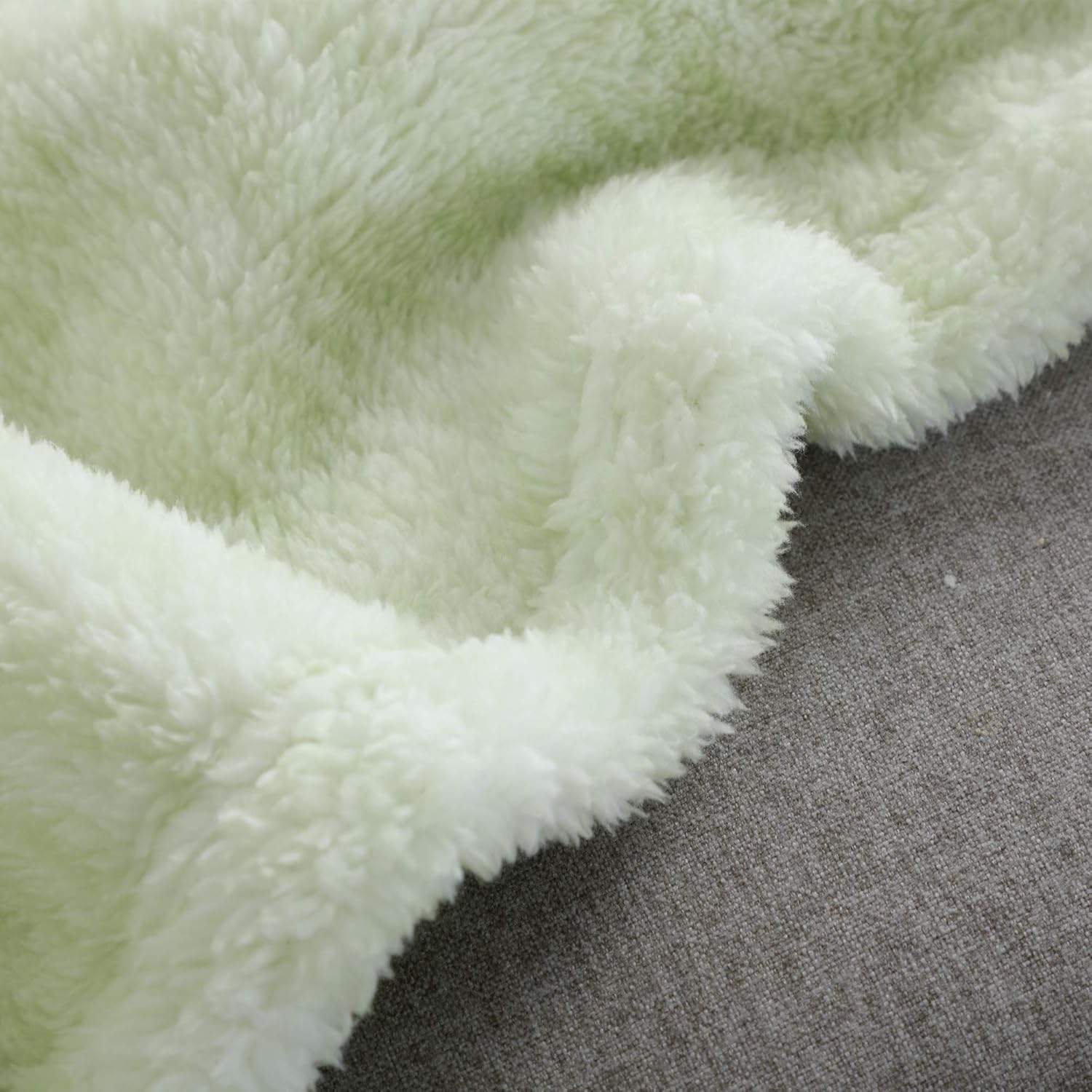 SOCHOW – Manta de forro polar de sherpa para todas las estaciones, es ligera, mullida, cálida y súper suave para cama, sofá y sillón