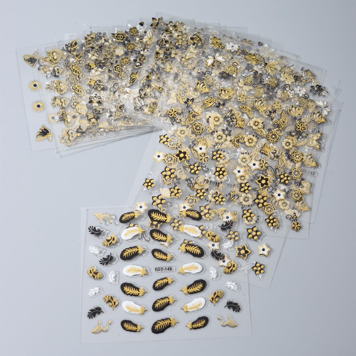 Vezocim Calcomanías de arte de uñas, 30 hojas de calcomanías autoadhesivas para uñas, diseño de hojas de flores pequeñas, mariposa, transferencia de