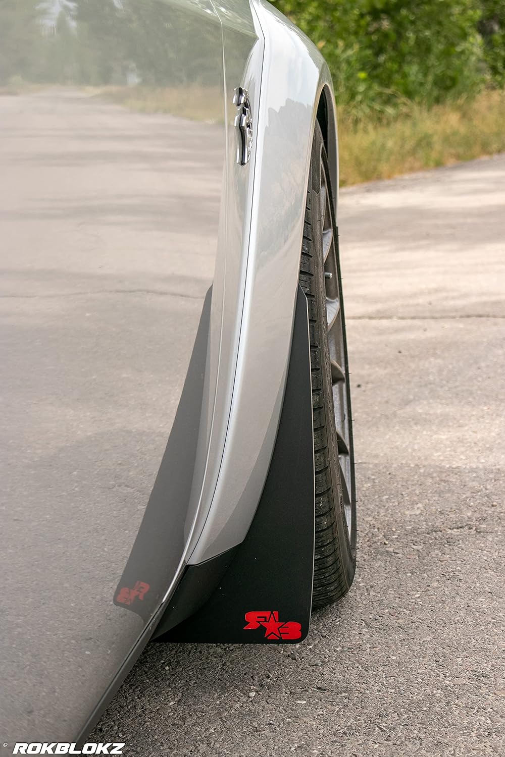 RokBlokz Aletas de barro para Dodge Challenger 2018-2021 – Juego de 4 aletas de barro para la parte delantera y trasera, varios colores disponibles