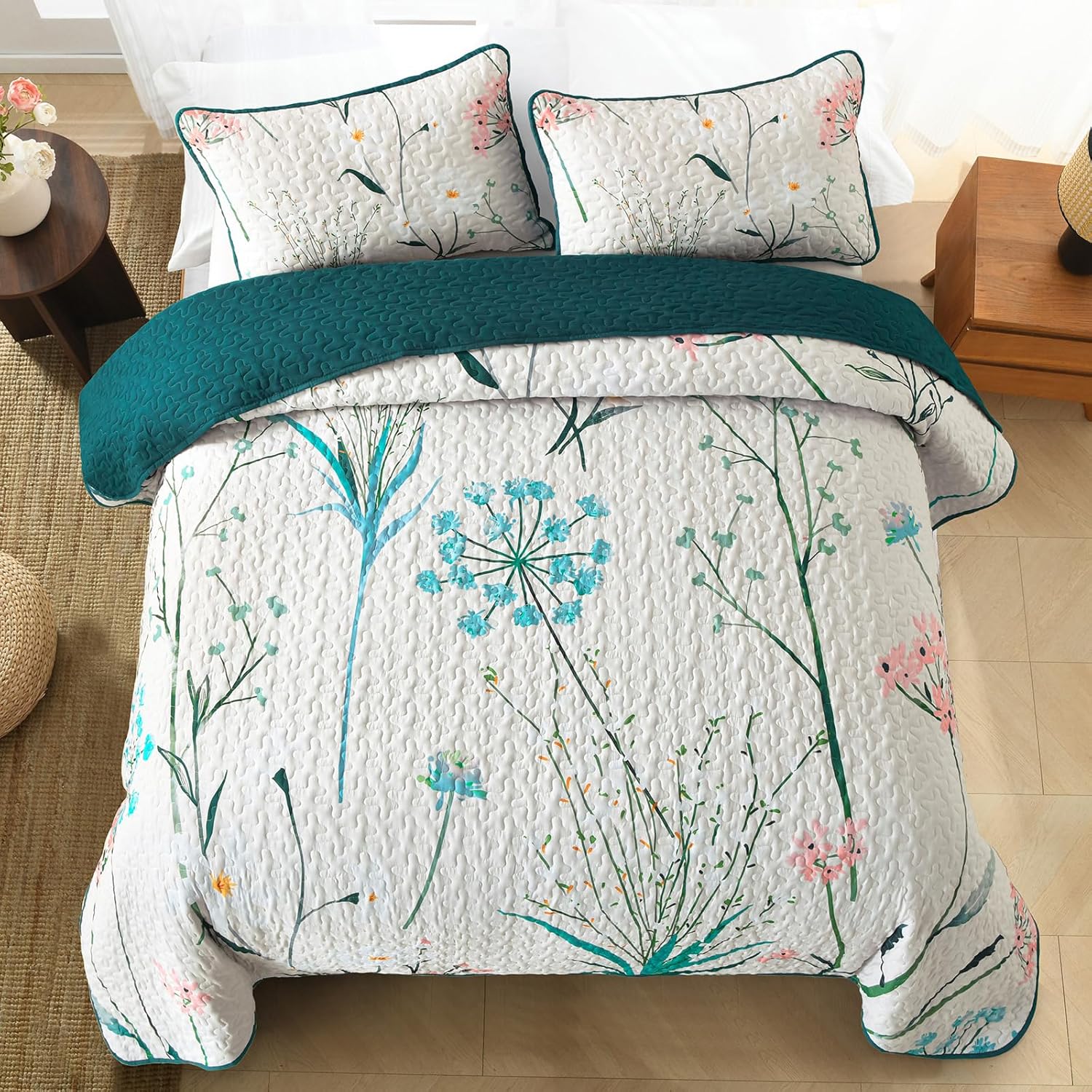 Juego de edredón floral tamaño Queen, juego de colcha botánica beige de 3 piezas de microfibra suave y ligera para todas las estaciones, 96 x 90