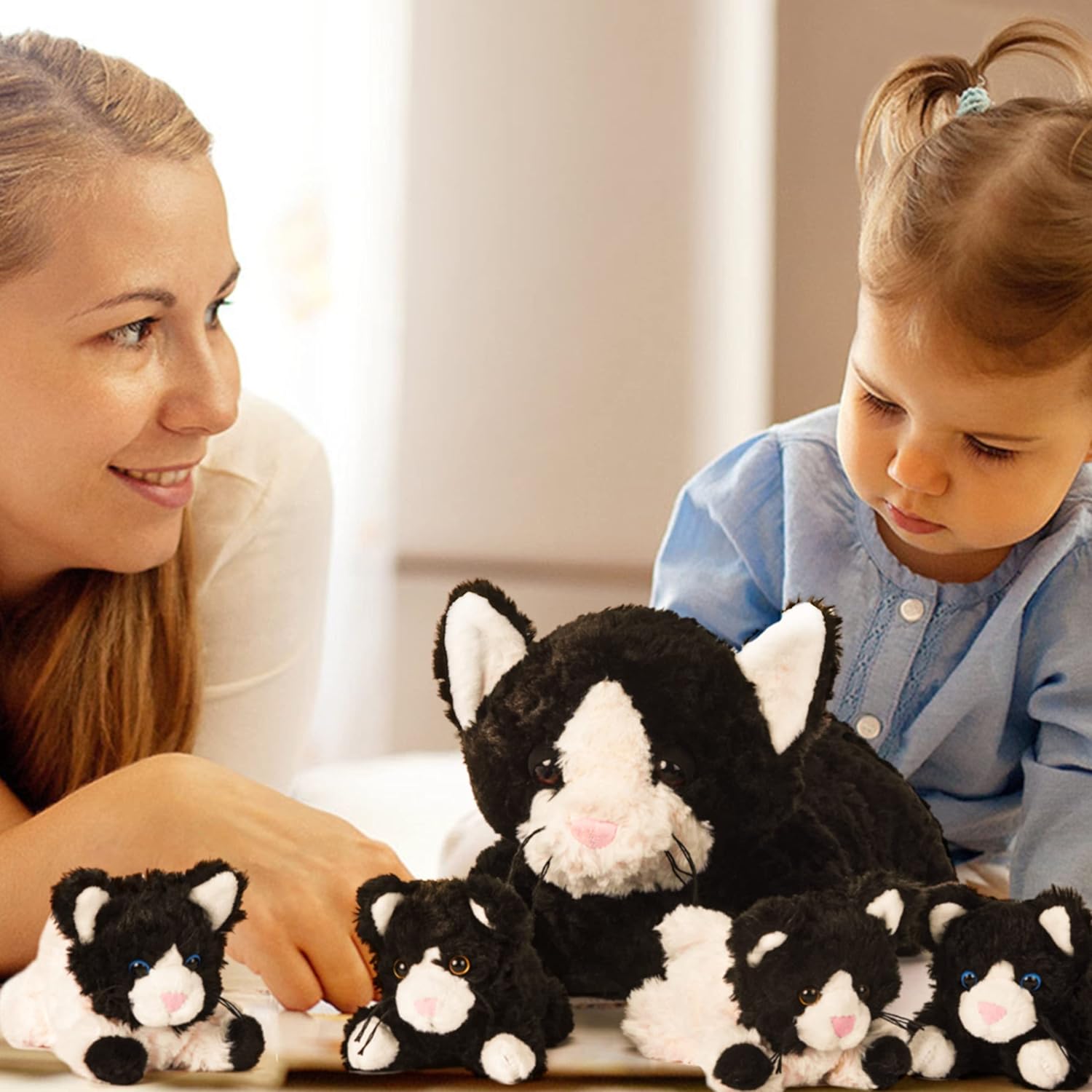 IKASA Juguete de peluche para mamá y bebé, lindo juego familiar de 16 pulgadas, suave, pequeño, esponjoso, juguete abrazable con pequeños bebés y