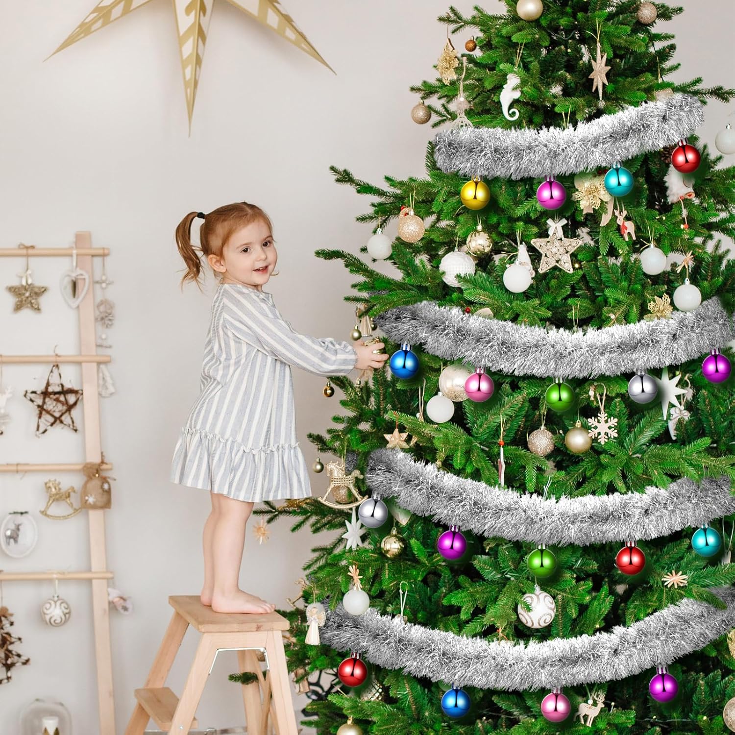 5 guirnaldas de oropel de Navidad de 33 pies, guirnalda metálica con espiral de árbol de bolas, serpentinas metálicas, bolas de Navidad, decoración