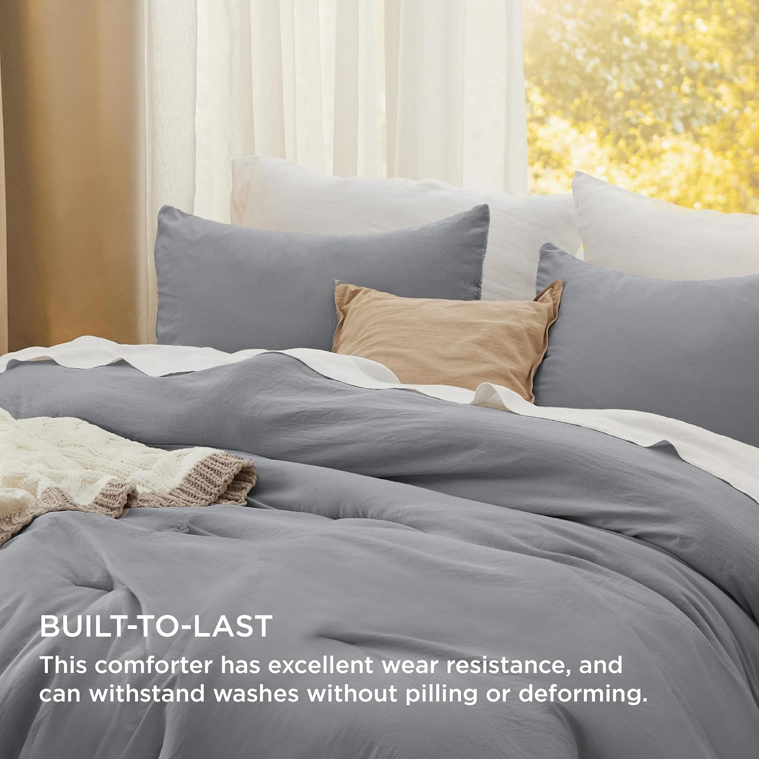 Bedsure Juego de edredón de tamaño King, edredón de cama prelavado suave gris para todas las estaciones, juegos de ropa de cama cálida de 3 piezas,