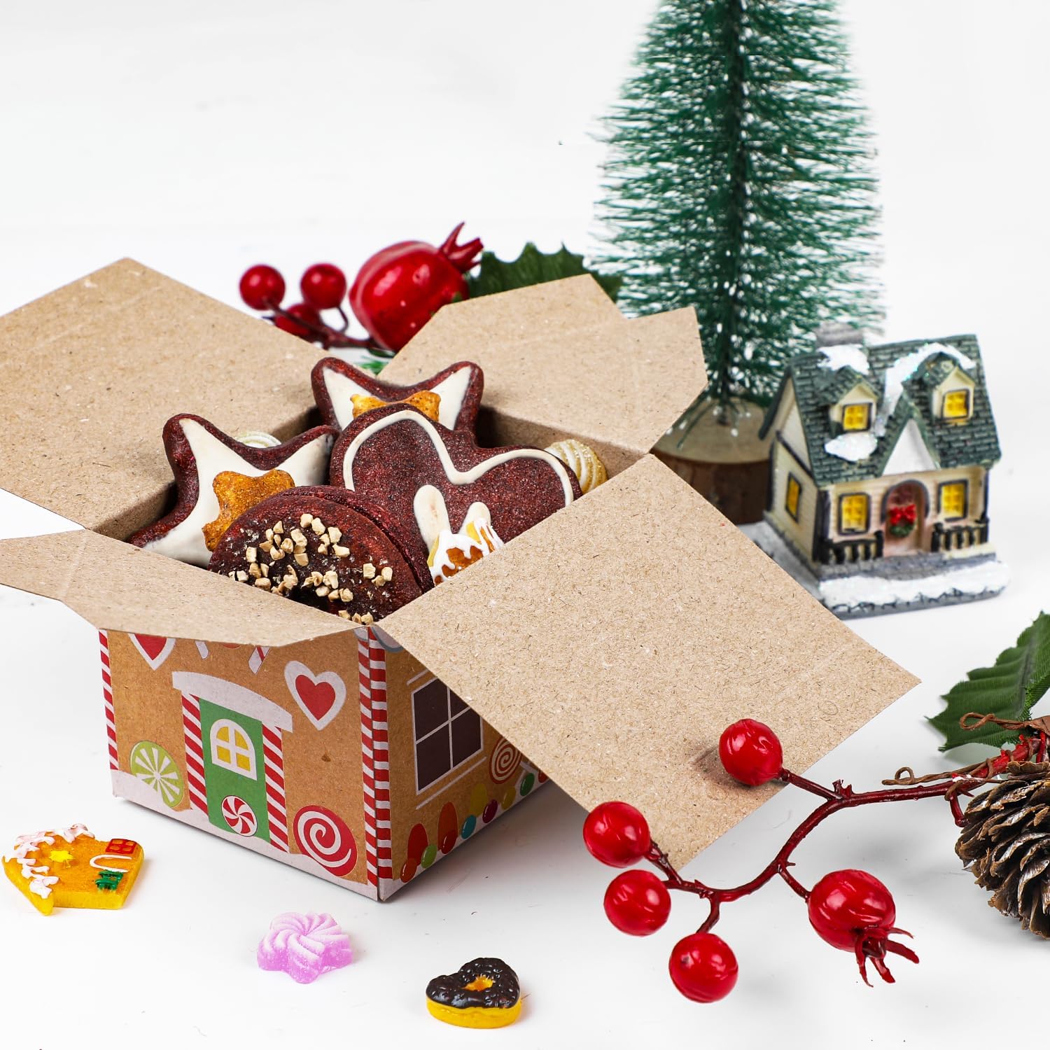 SULOLI 24 cajas de regalo de papel kraft de Navidad, dulces de Navidad, bolsas de golosinas estilo casa para regalos de fiesta de Navidad