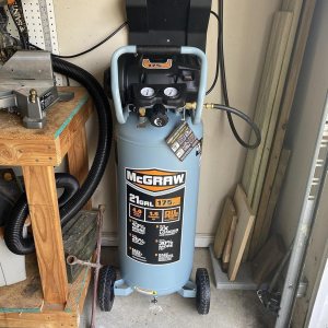 Compresor de aire vertical sin aceite de 21 galones 175 PSI Compresor de aire vertical sin aceite de 21 galones 175 PSI