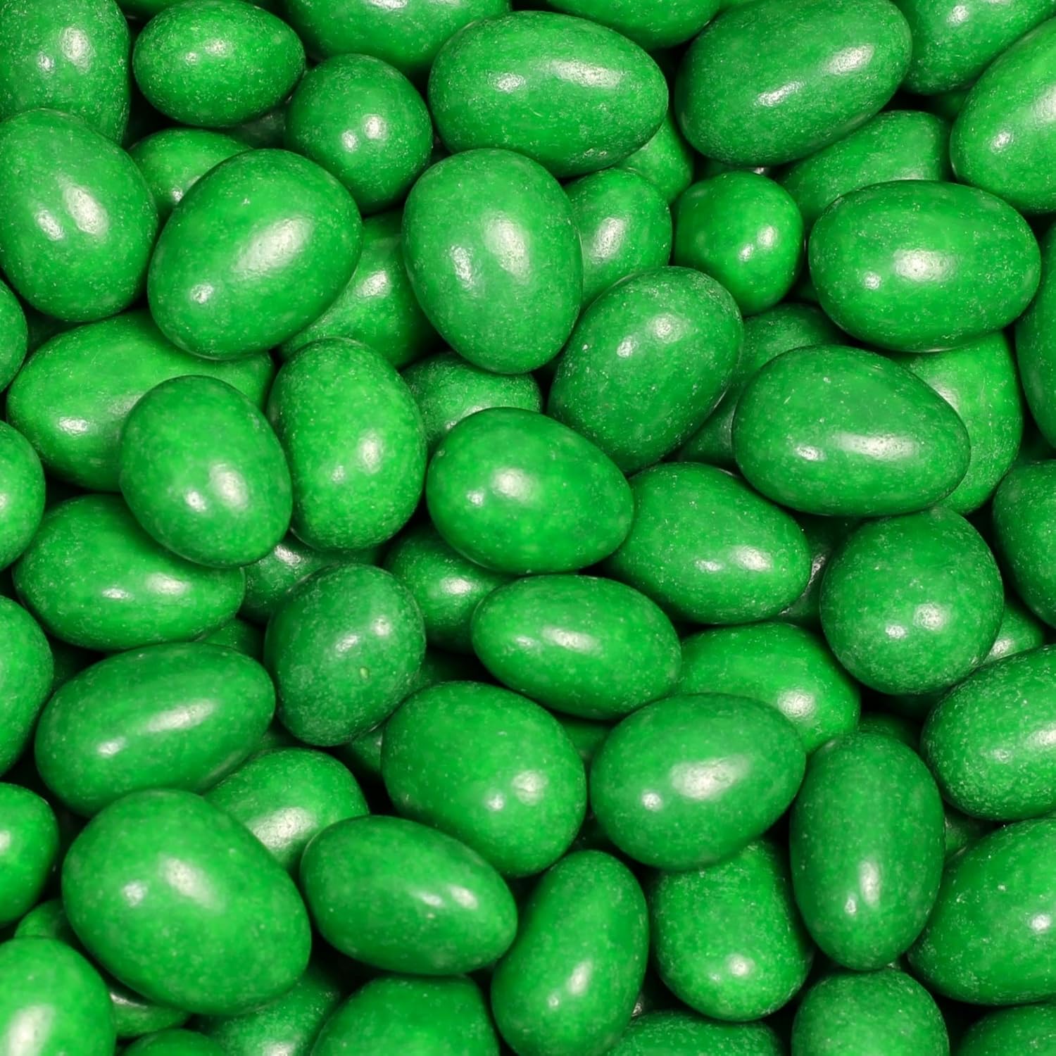 Its Delish – Almendras de Jordán verde oscuro, 5 libras a granel  Nuez de almendra azucarada con revestimiento de caramelo dulce  Favores de boda