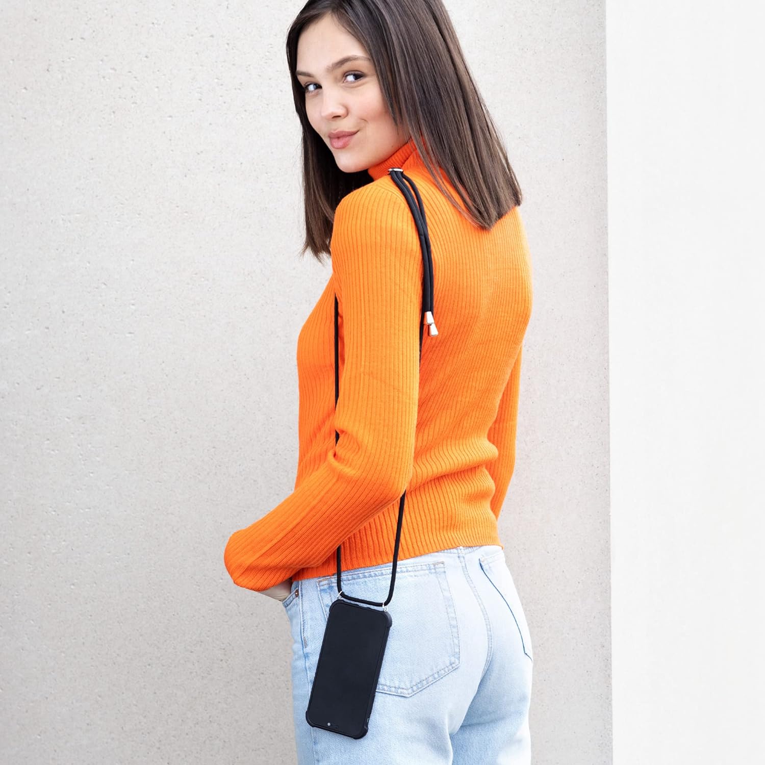 kwmobile Funda cruzada compatible con Xiaomi Poco X3 NFCPoco X3 Pro – Funda de silicona TPU con correa – Lavanda