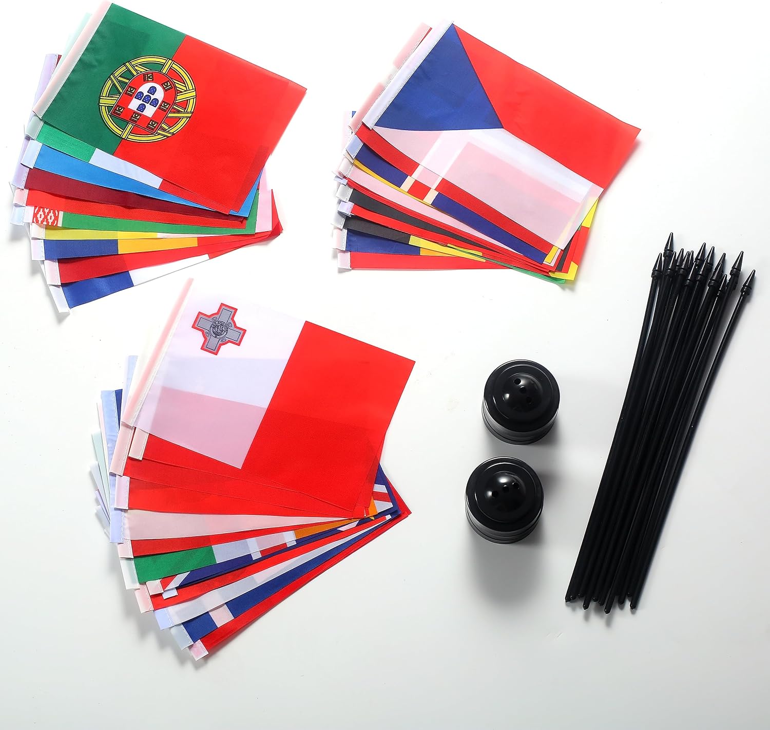 Banderas de escritorio de 43 países europeos, bandera de mesa de oficina de país internacional de Europa con base de soporte, países europeos en