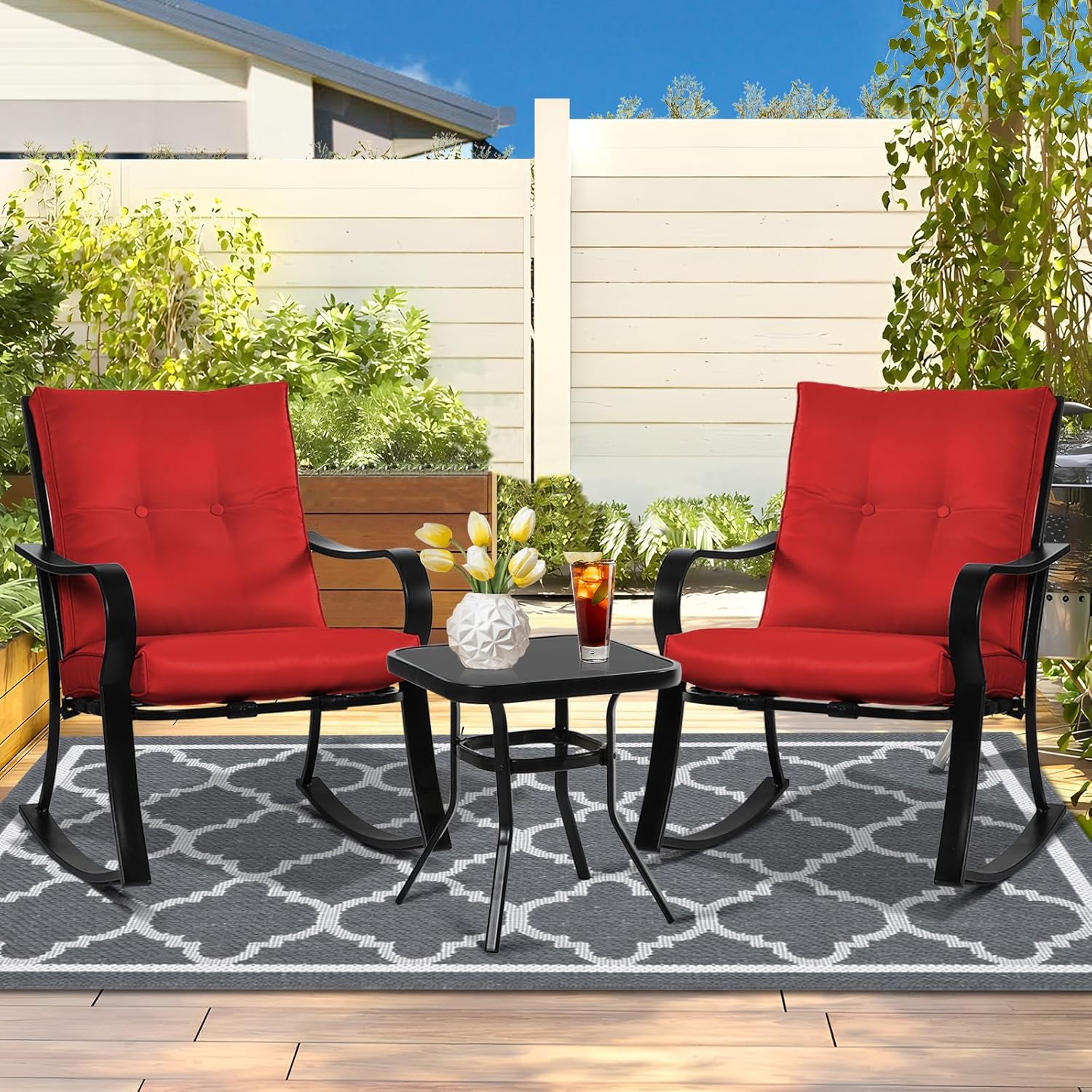 Patiomore Juego de 3 sillas mecedoras para exteriores, juego de muebles de patio, 2 sillas de hierro negro con cojines gruesos y mesa auxiliar con