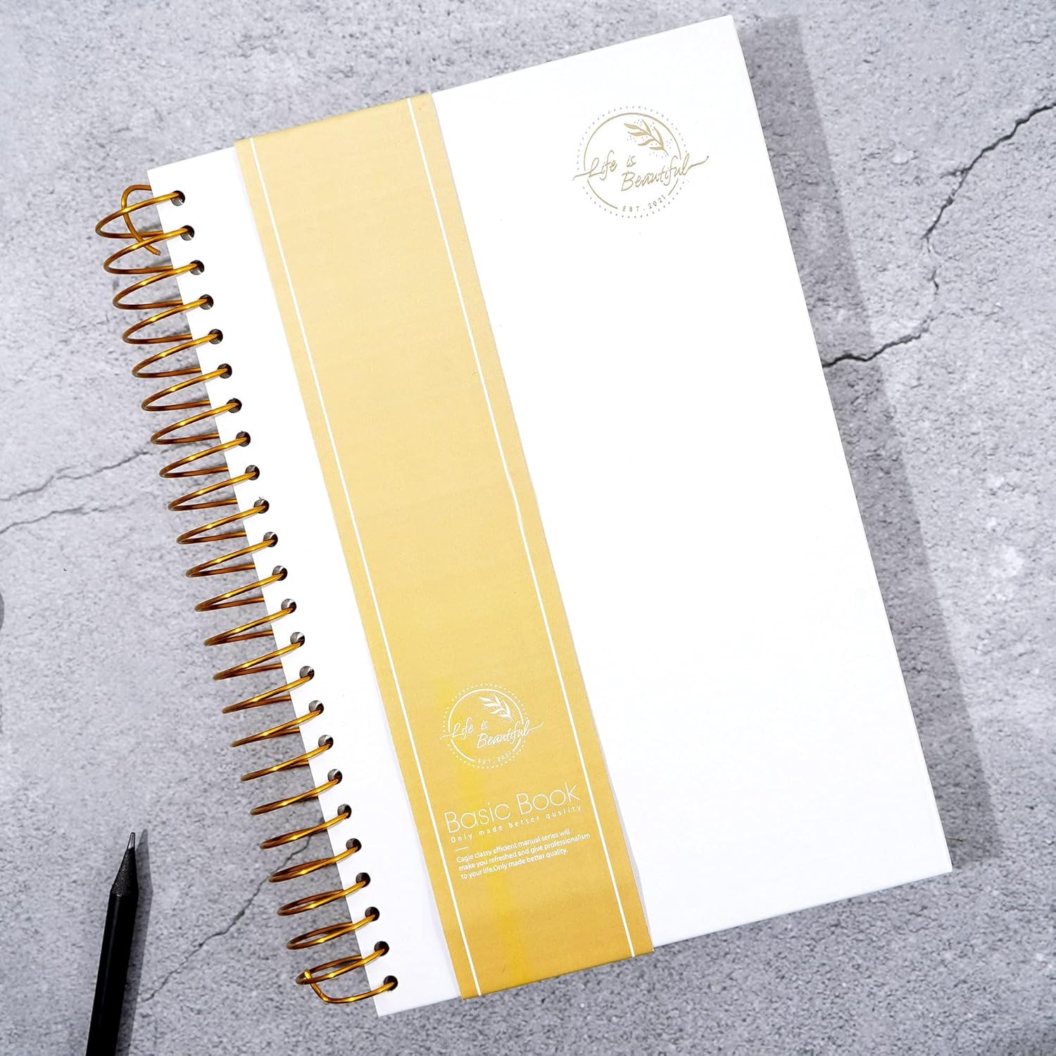 Yoment Cuaderno pequeño en espiral, 300 páginas, cuadernos en espiral de tapa dura, cuaderno de 5.5 x 7.5 pulgadas, cuaderno de rayas