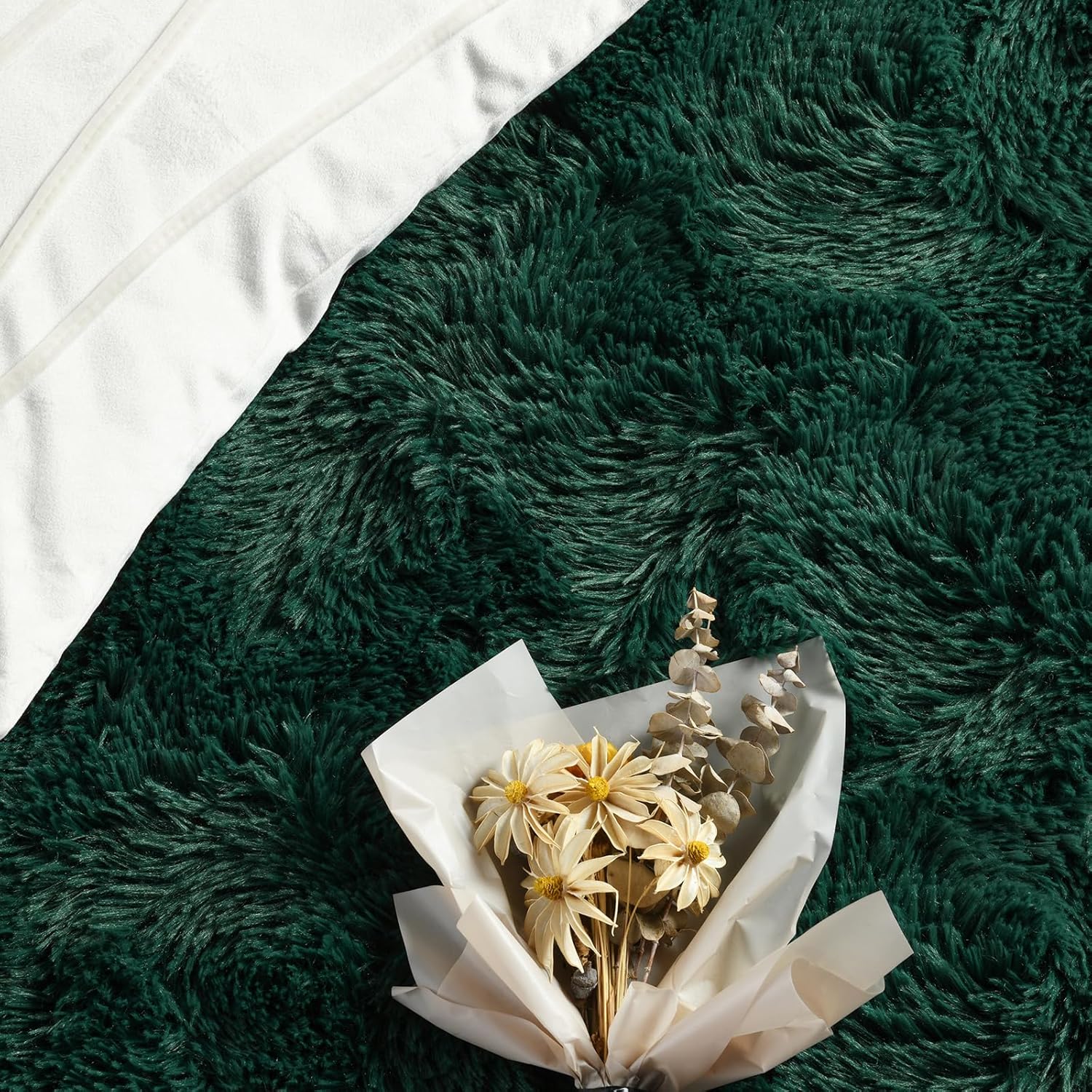 FlyDOIT Alfombras de área grandes para sala de estar, 5 x 8 pies, color verde profundo, alfombras peludas de felpa ultra suave, modernas alfombras