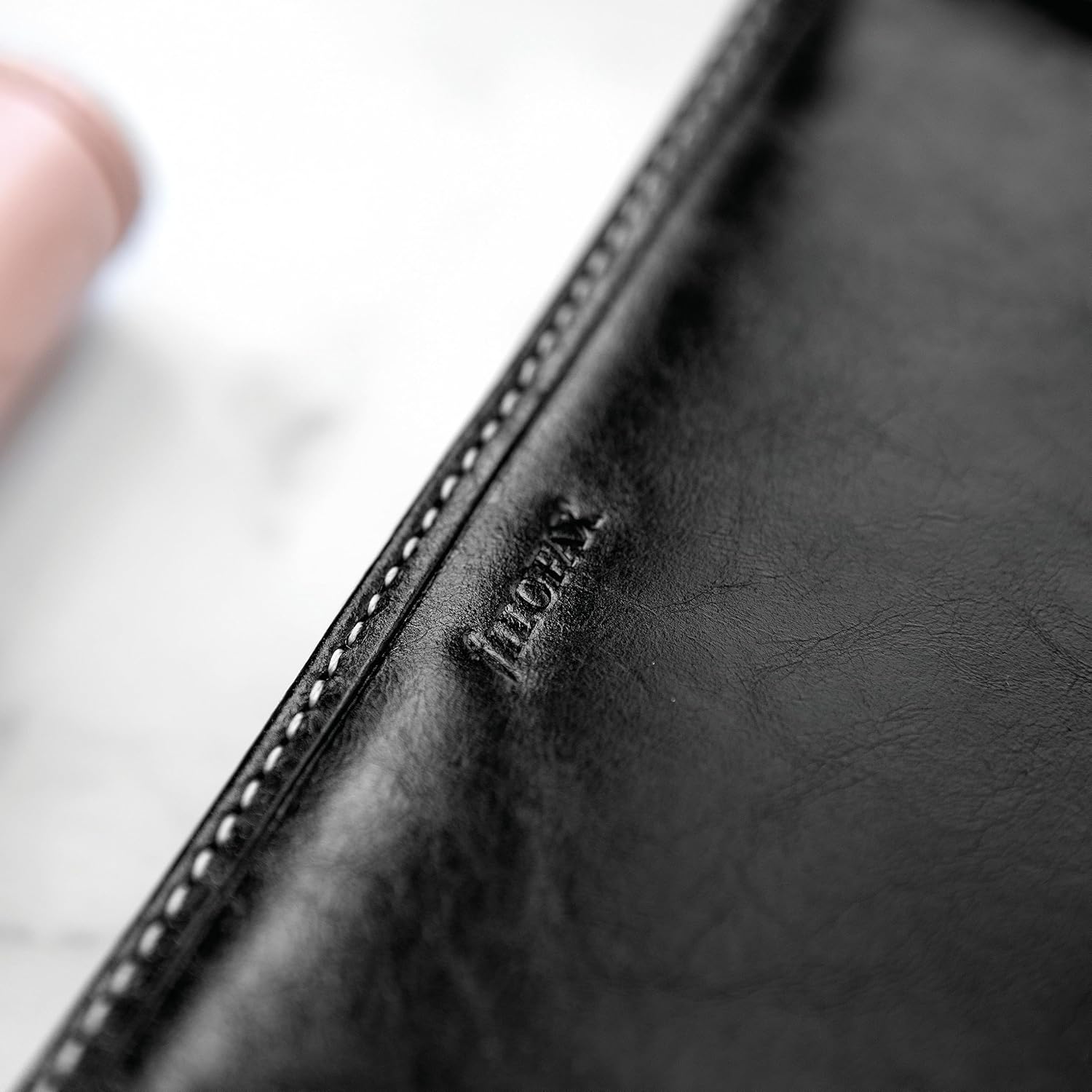 Filofax Malden – Organizador de cremallera, tamaño compacto personal, negro, táctil, piel de búfalo de grano completo, seis anillos, con calendario