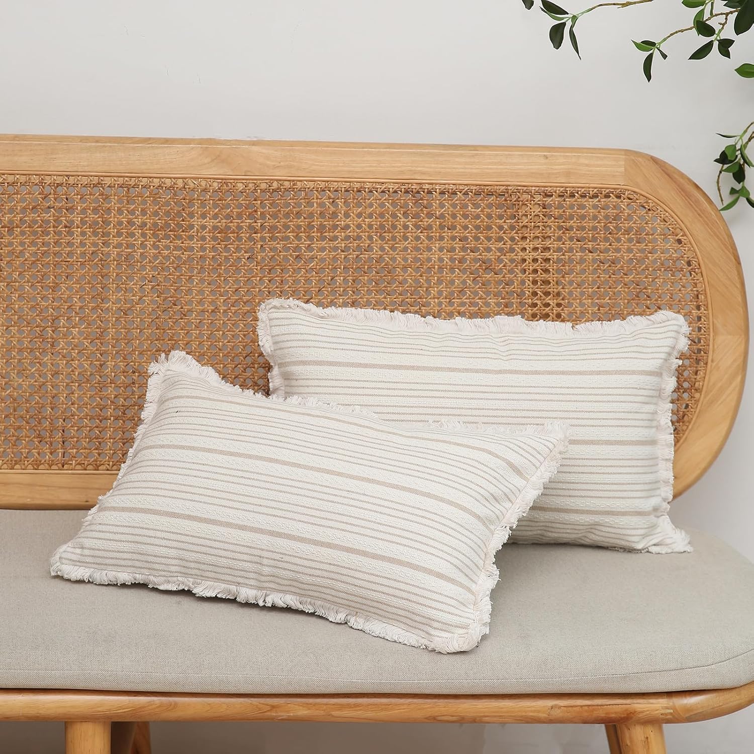 Kiuree Juego de 2 fundas de almohada de granja de 12 x 20 pulgadas, fundas de almohada lumbares a rayas con flecos, fundas de cojín decorativas