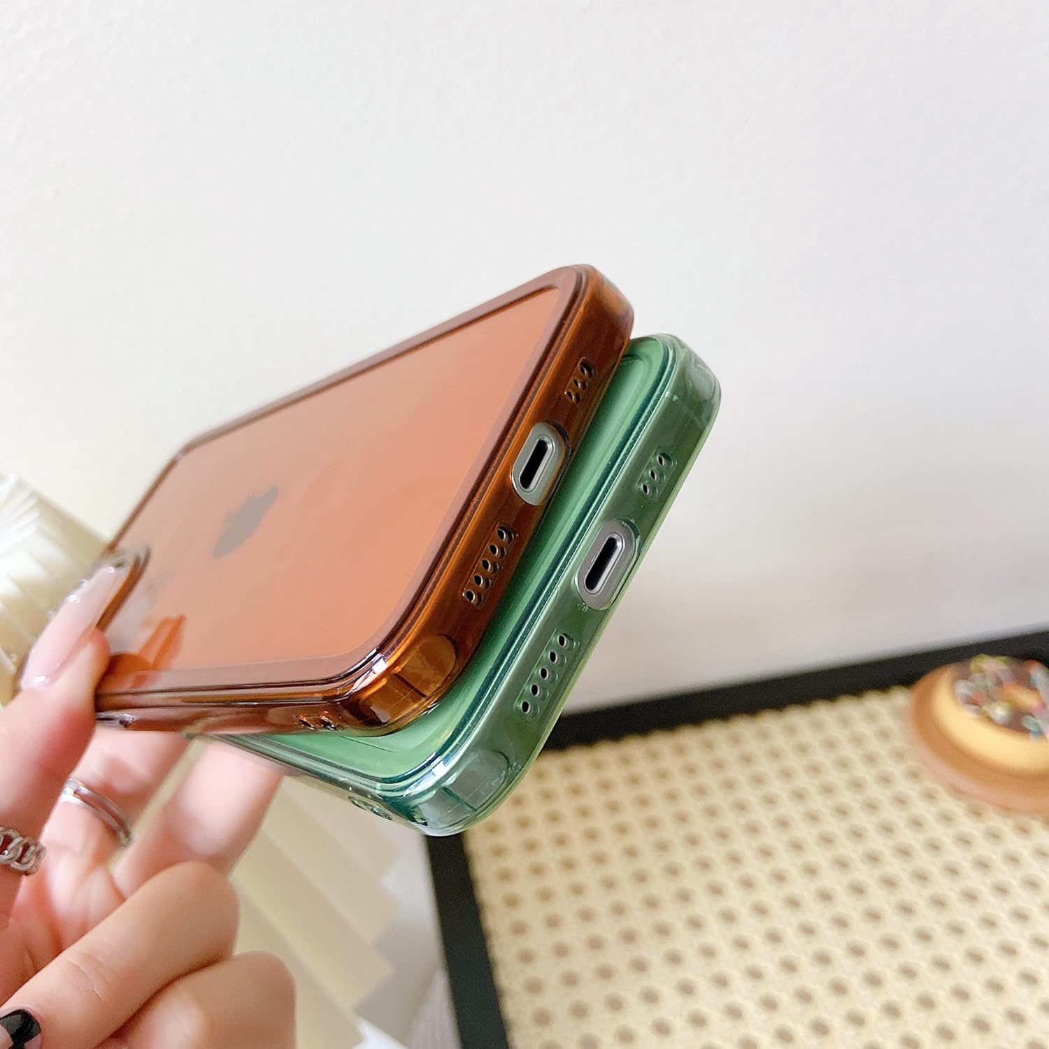 ZTOFERA Funda para iPhone 15 6.1 pulgadas, Transparente Suave Silicona Bumper Protector Retro Color Transparente A Prueba de Golpes Caja Del