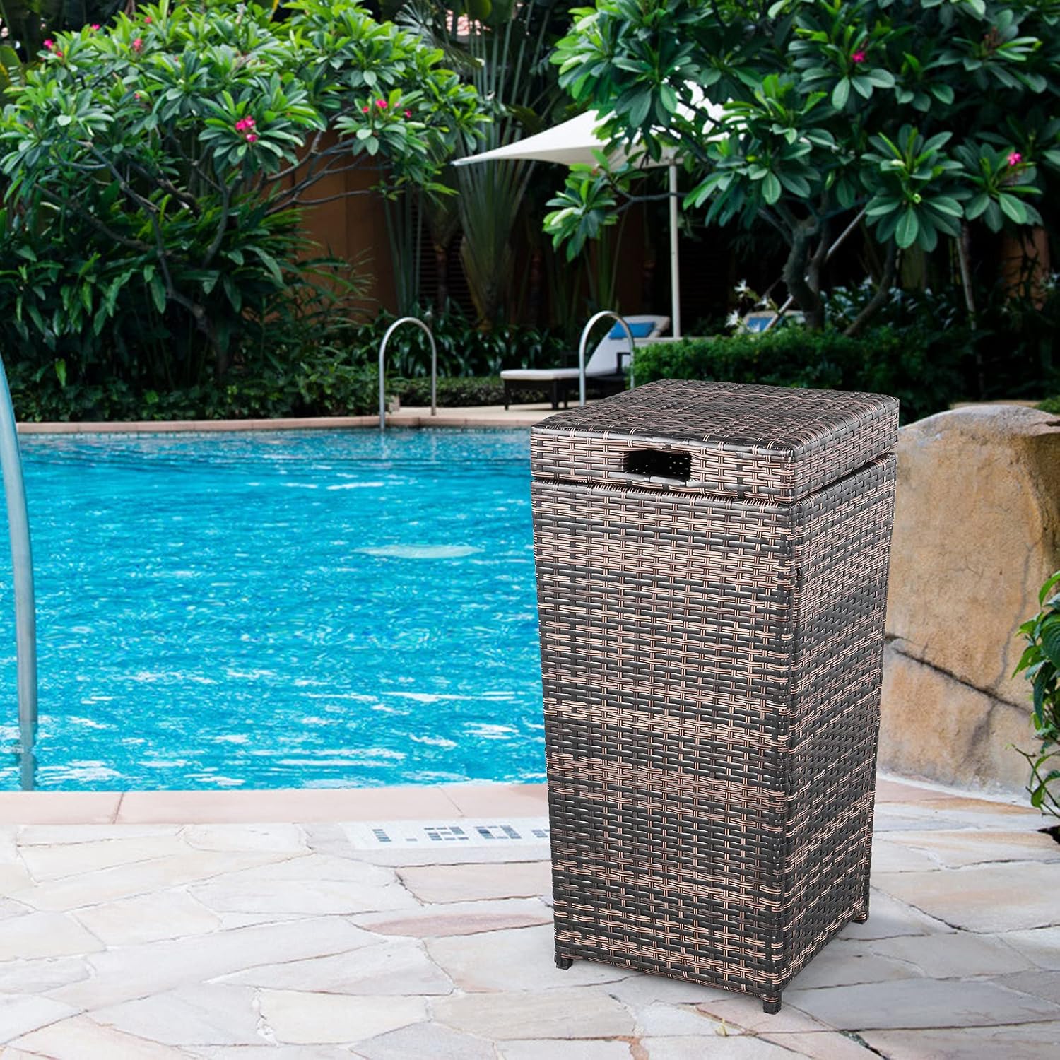HomVent Cubo de basura de mimbre para exteriores de 26.7 galones, cesta de basura de mimbre con tapa, cesta de reciclaje de mimbre para patio,