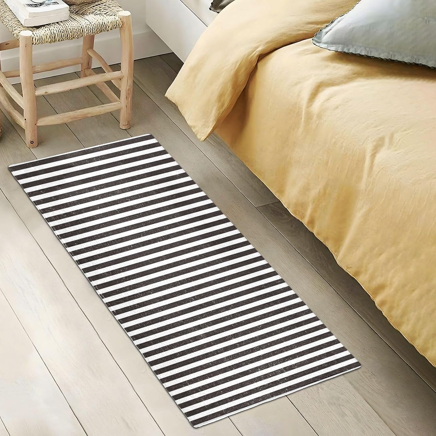 Alfombra de baño de felpa vertical en blanco y negro, alfombra de baño con parte trasera de goma antideslizante, lavable, alfombra de baño
