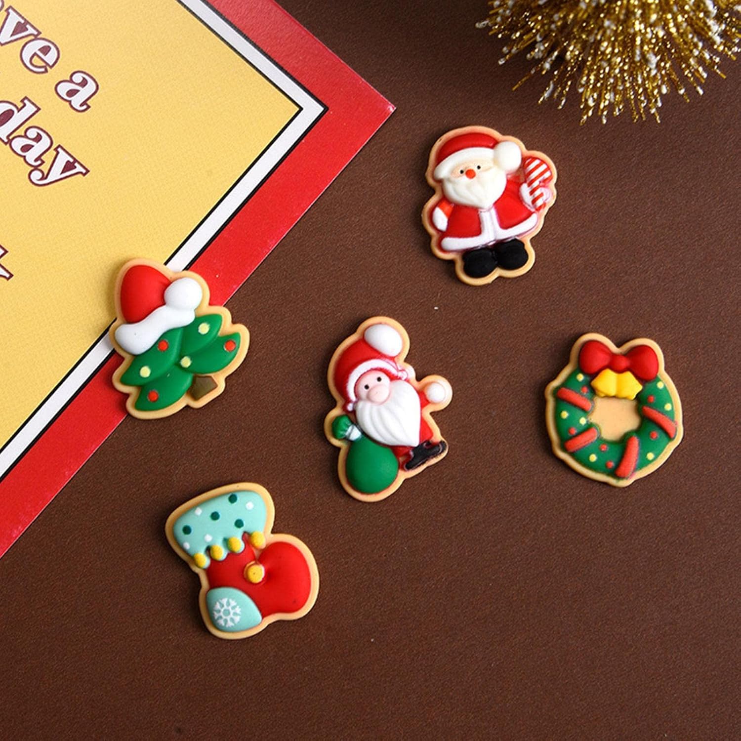 Resina de Navidad  Botones de resina de Navidad con parte trasera plana para manualidades, decoración de álbumes de recortes. Wynott