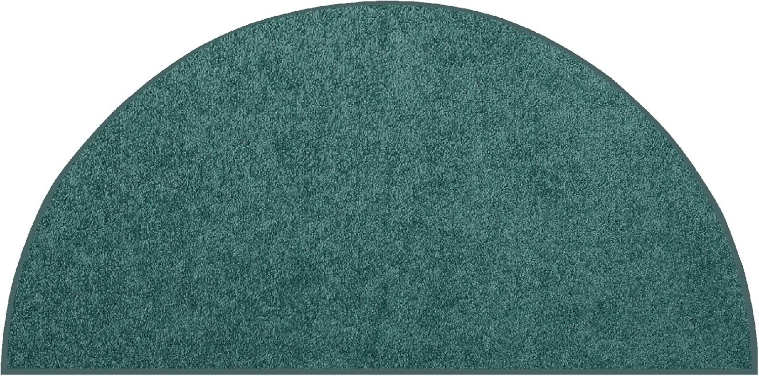 Alfombra moderna de felpa de color liso, 18 x 36 pulgadas, media redonda, apta para mascotas y niños. Fabricada en Estados Unidos, ideal para niños,