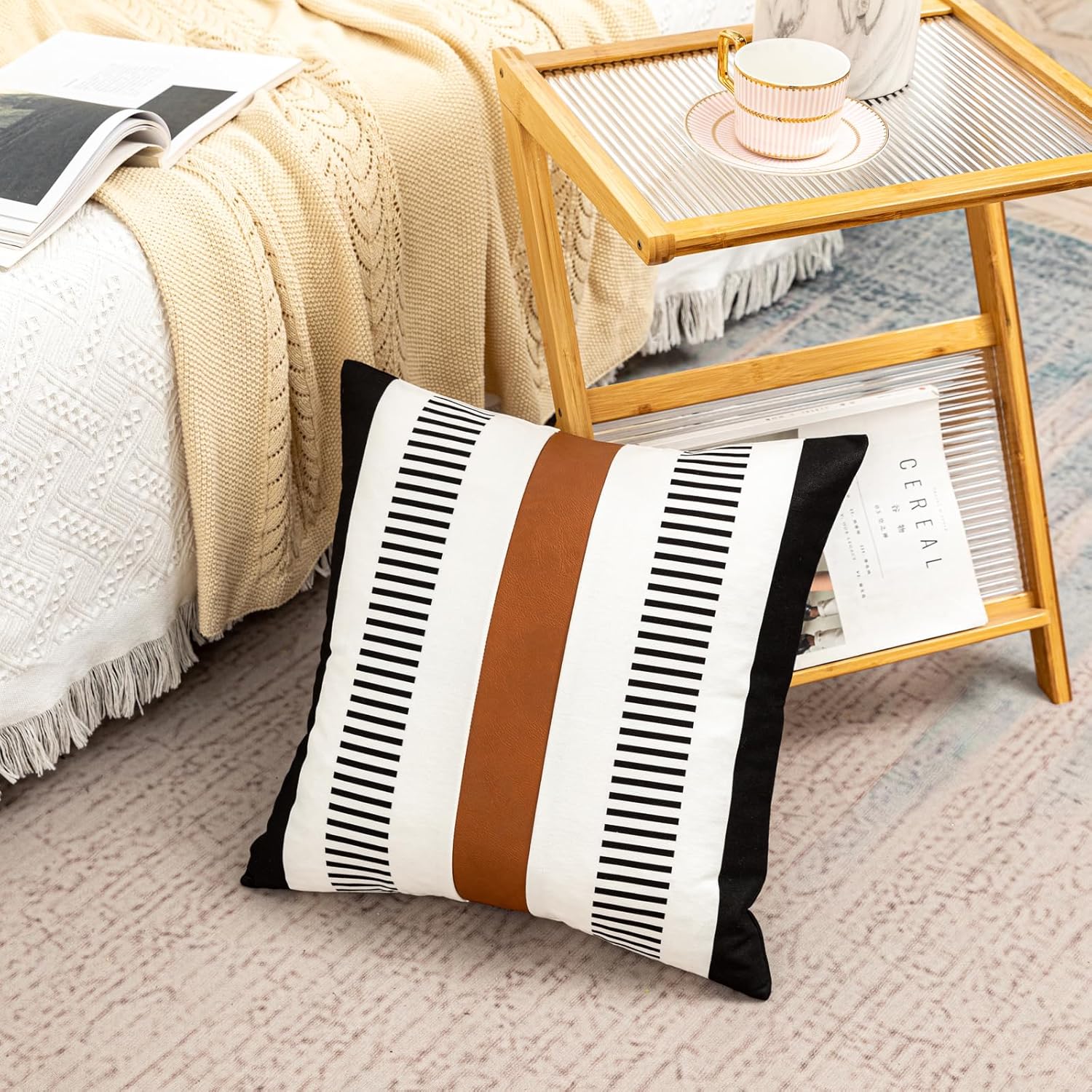 HOEMCE Juego de 2 fundas de almohada decorativas de granja de 22 x 22 pulgadas para sala de estar, sofá y cama, funda de cojín neutra moderna de