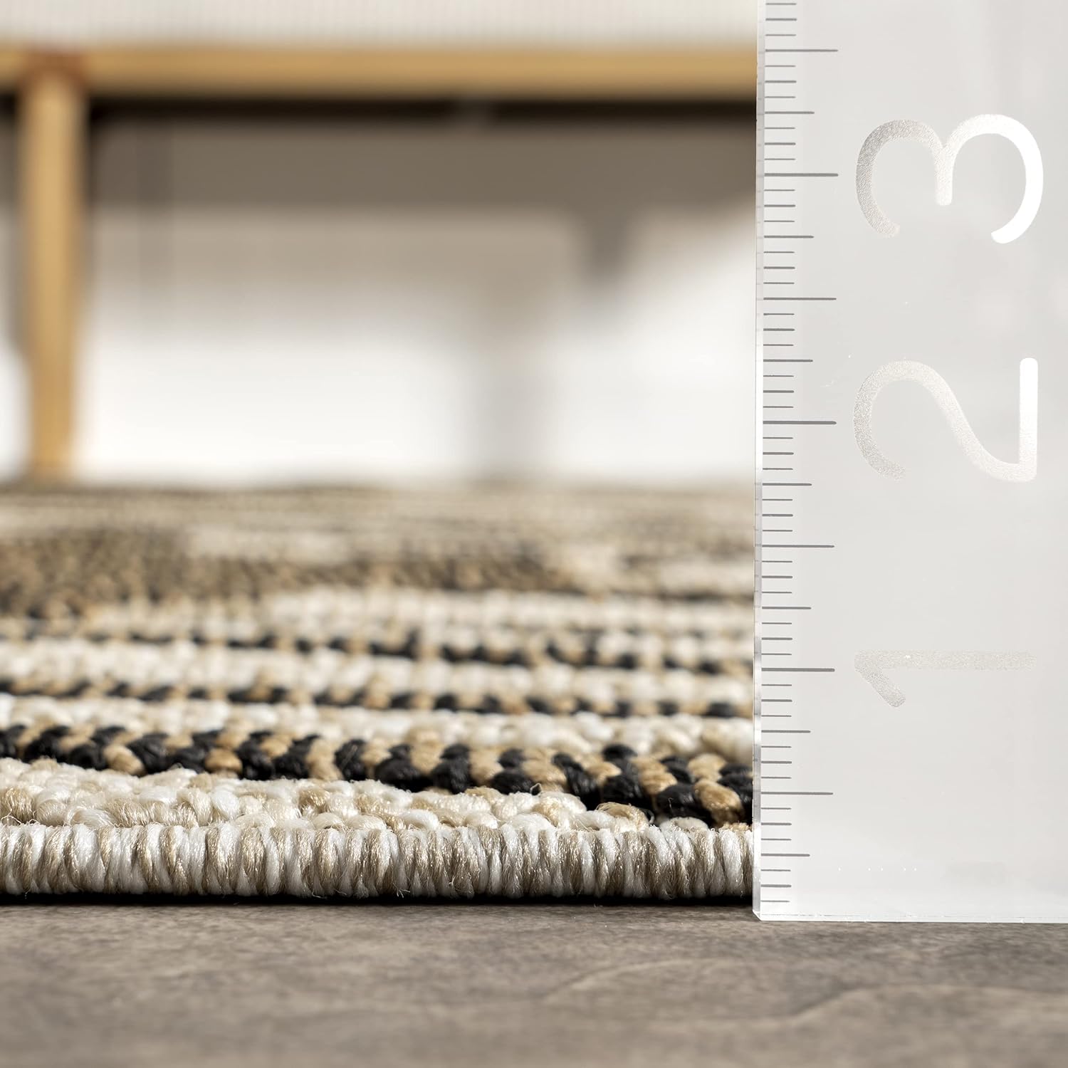 nuLOOM Mandie Modern Zebra – Alfombra de área para interiores y exteriores, 7 x 9 pies, color beige