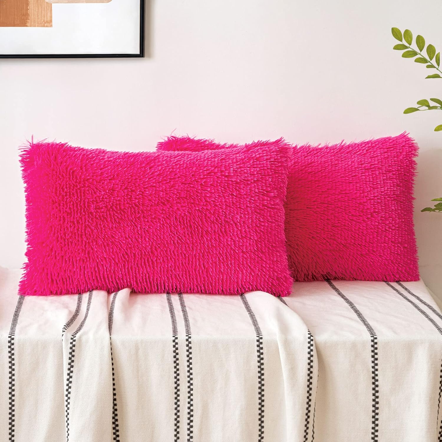 Woaboy Paquete de 2 fundas de almohada de piel sintética de lujo, decorativas, suaves y esponjosas, fundas de cojín cuadradas para sala de estar,
