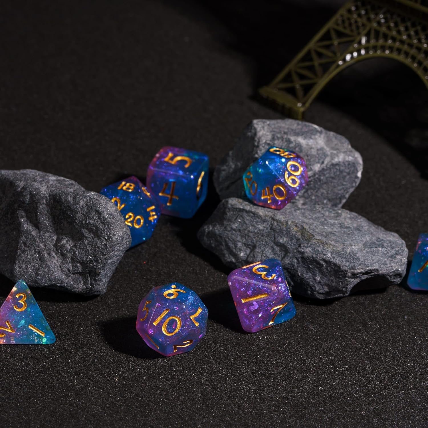 HDdais DND – Juego de dados poliédricos azules rellenos de purpurina para juegos de rol de Calabozos y Dragones y juegos de mesa