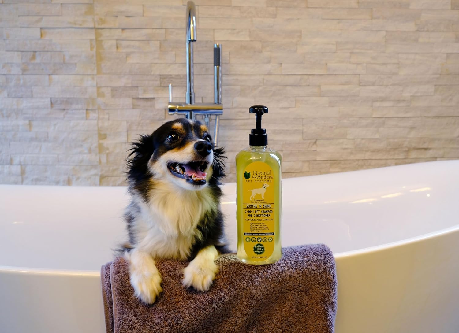 Soothe N’ Shine – Champú y acondicionador para mascotas, sin desprendimiento 2 en 1, almendra y vainilla, alivia la picazón y la piel seca,