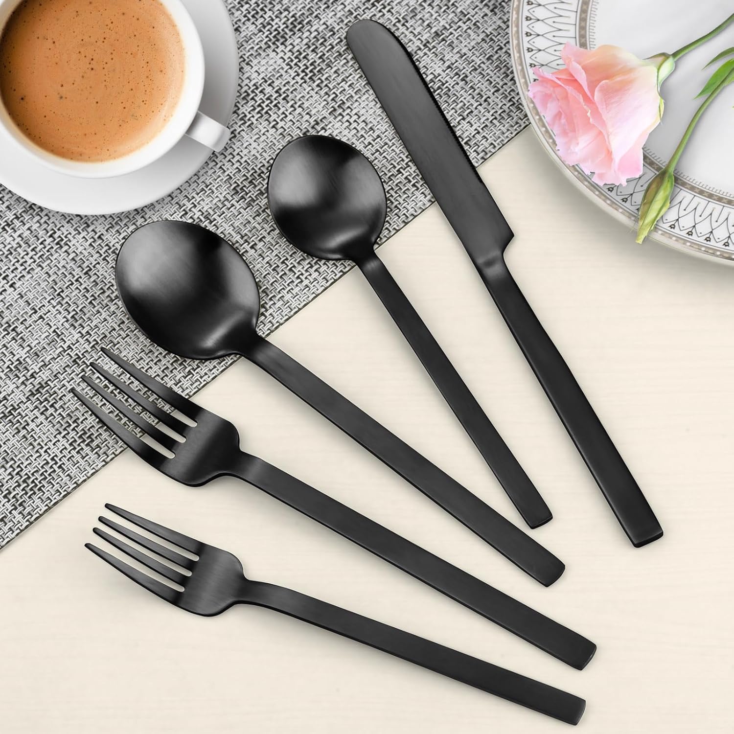 Juego de cubiertos negros de 40 piezas para 8 personas, juego de utensilios de cocina de acero inoxidable, cucharas y tenedores, acabado mate, apto