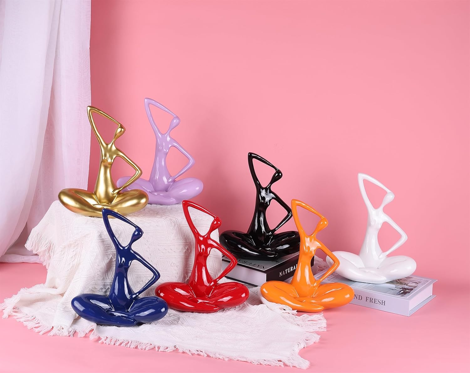 Estatua de dama de yoga púrpura, estatua decorativa femenina moderna, decoración del hogar, decoración de arte moderno para sala de estar, mesa de