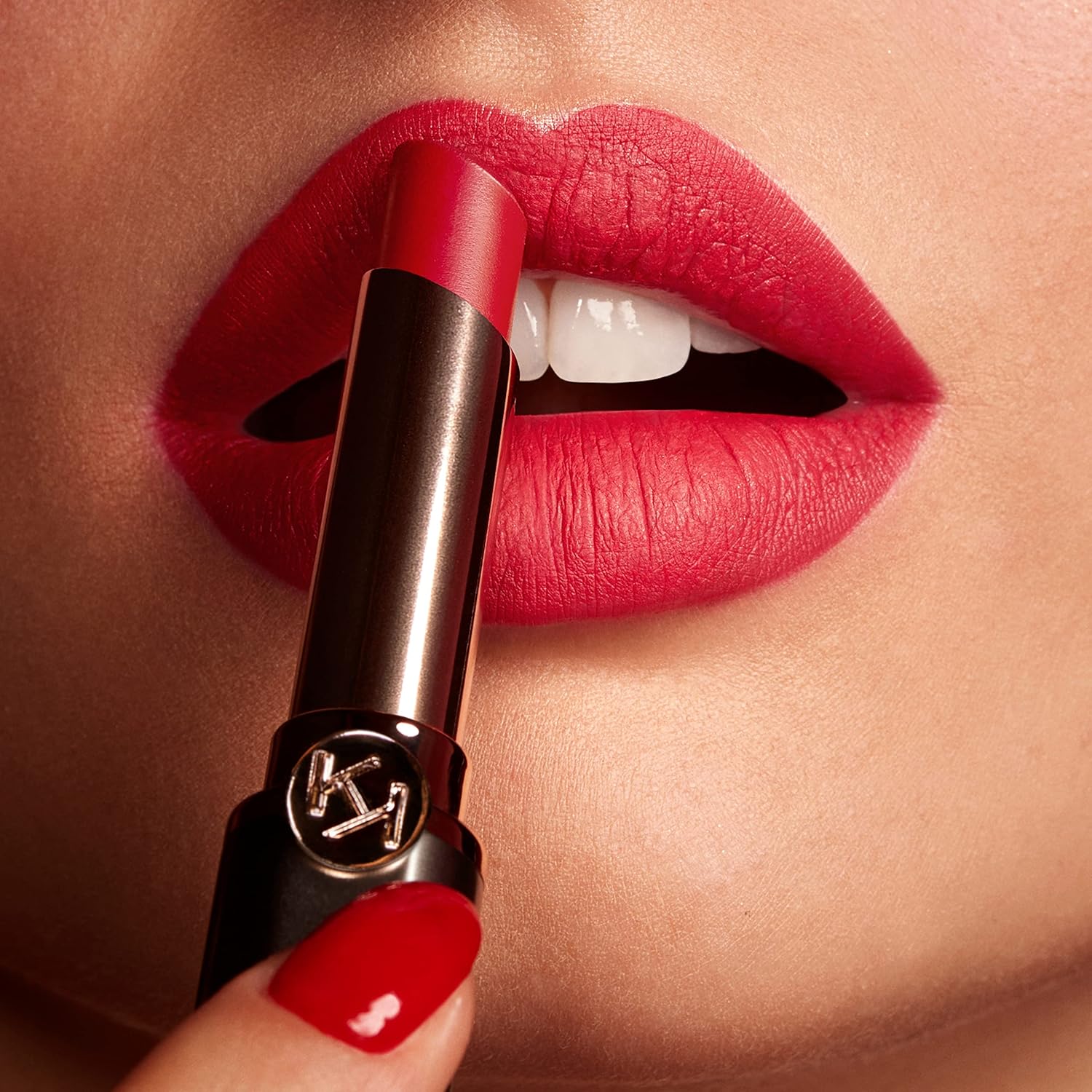 Kiko Milano Unlimited Stylo 15  Lápiz labial cremoso de larga duración de 10 horas