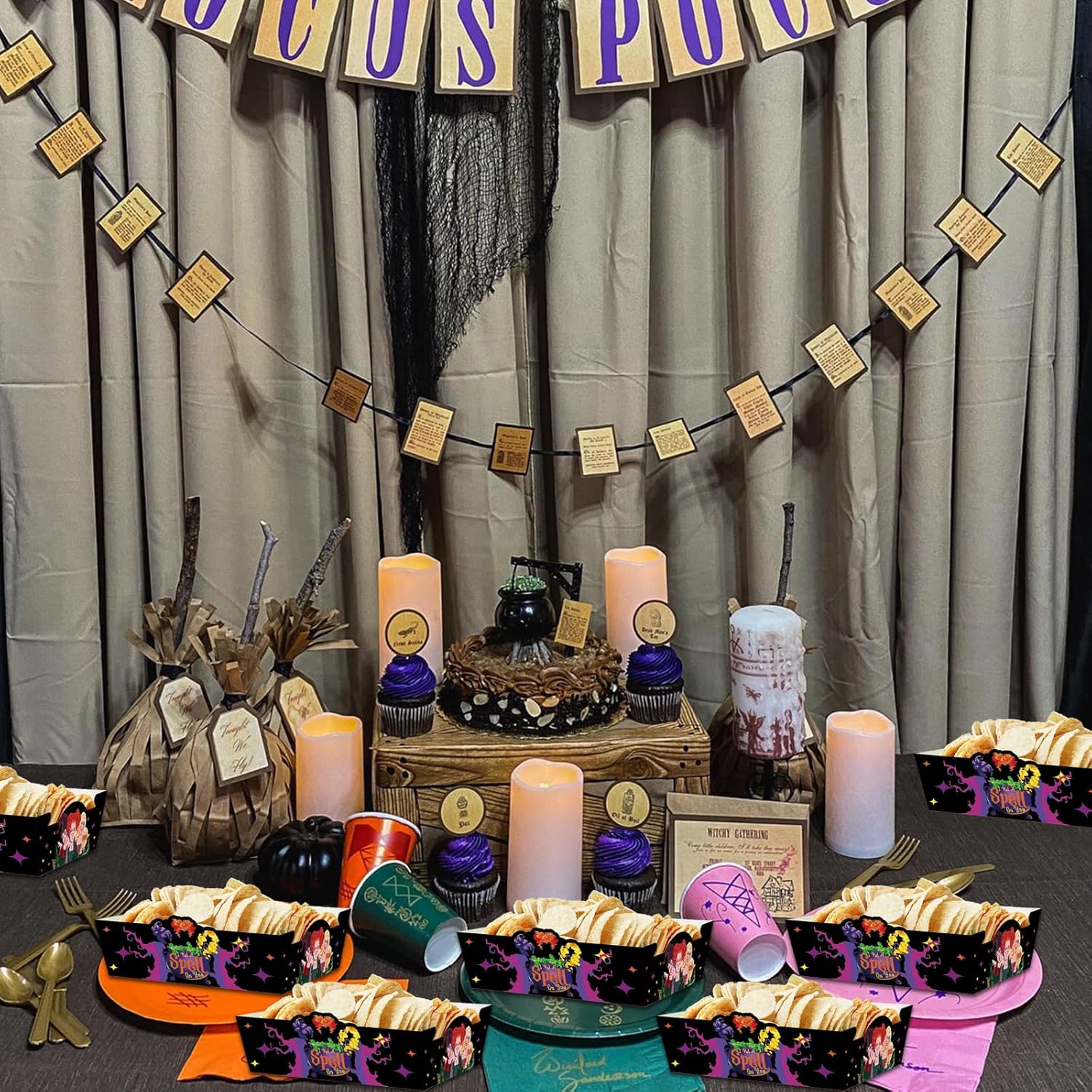 Paquete de 50 suministros de fiesta de Halloween Hocus Pocus, bandeja de comida de Hocus Pocus, bandeja de papel para servir alimentos para fiesta