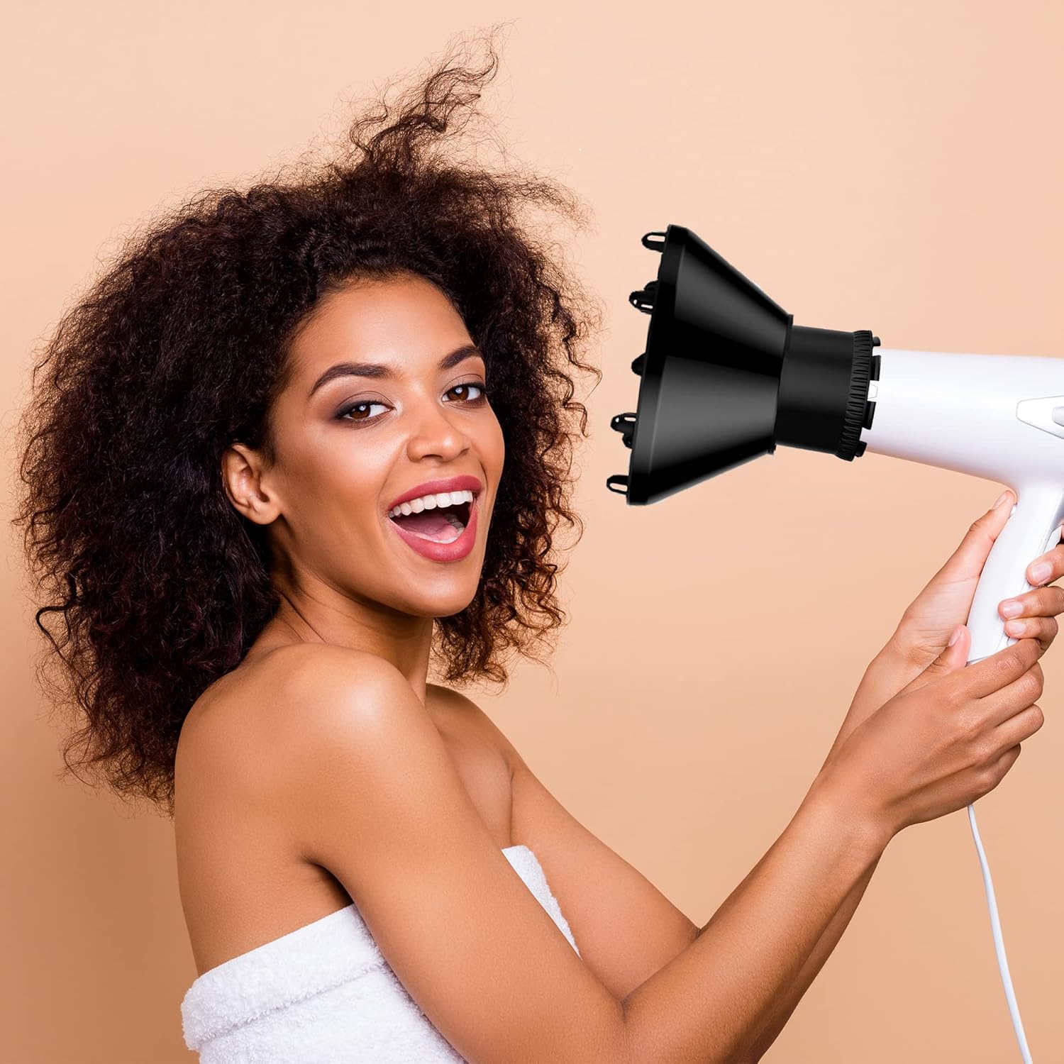 Difusor universal de pelo adaptable para secador de pelo para boquillas de secador de pelo de 1.7 a 2.2 pulgadas de diámetro (negro)