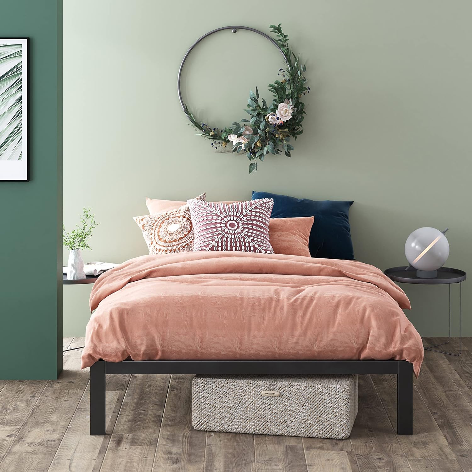 ZINUS Mia – Base de cama de plataforma de metal  Soporte de listones de madera  No necesita somier  Fácil de montar  Color negro, tamaño King