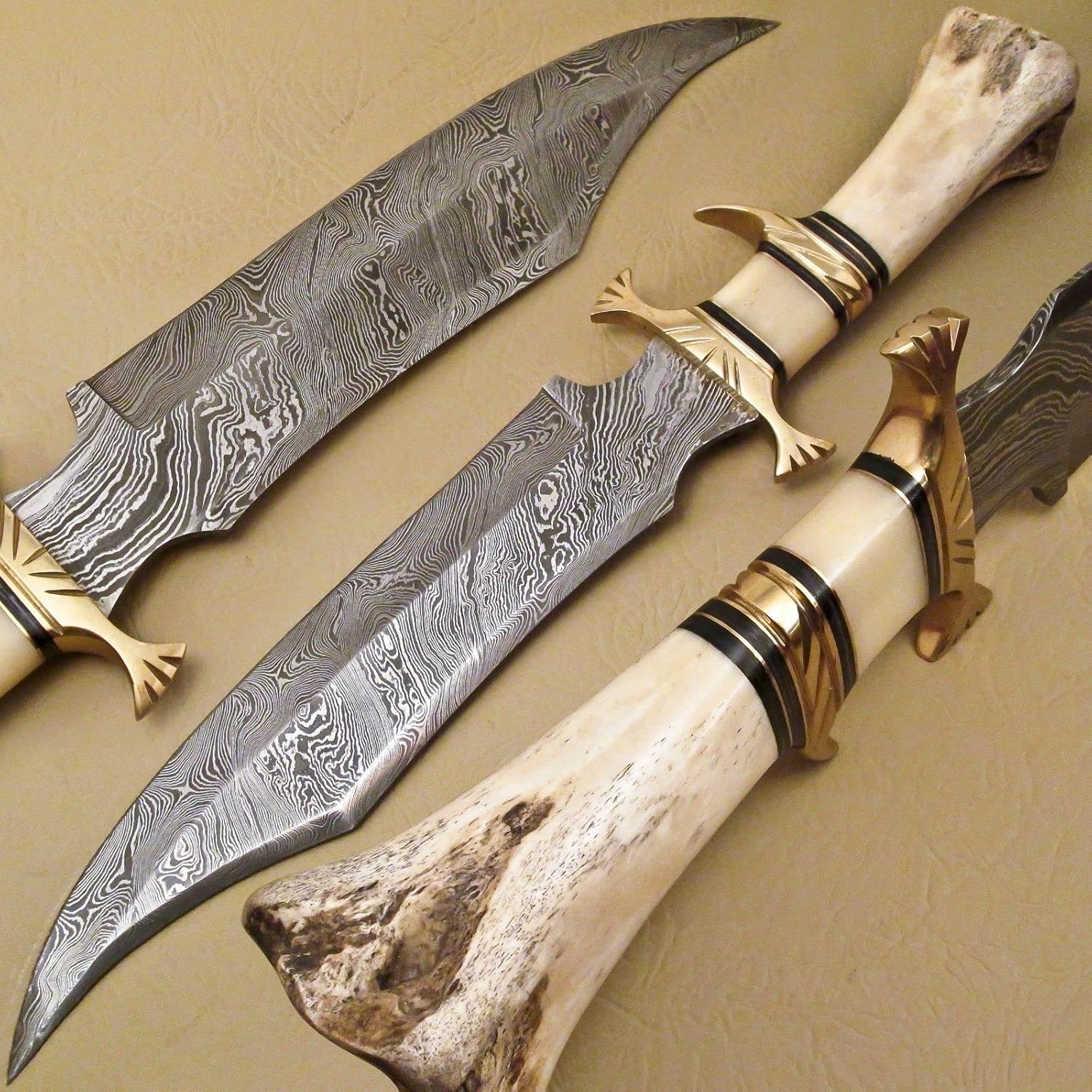 NoonKnives CUCHILLO COLECCIONABLE DE ACERO DAMASCO MANO PERSONALIZADO MANO HUESO DE CAMEL (transparente)