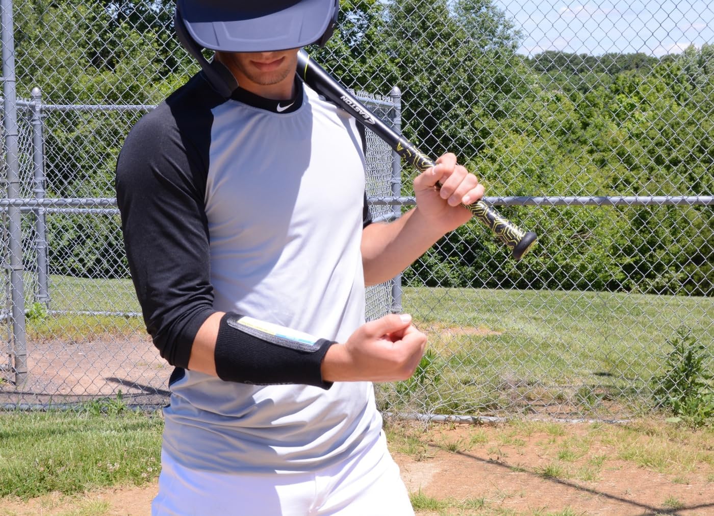 Sports Unlimited Entrenador de muñeca triple para adultos, fútbol, béisbol, todos los deportes