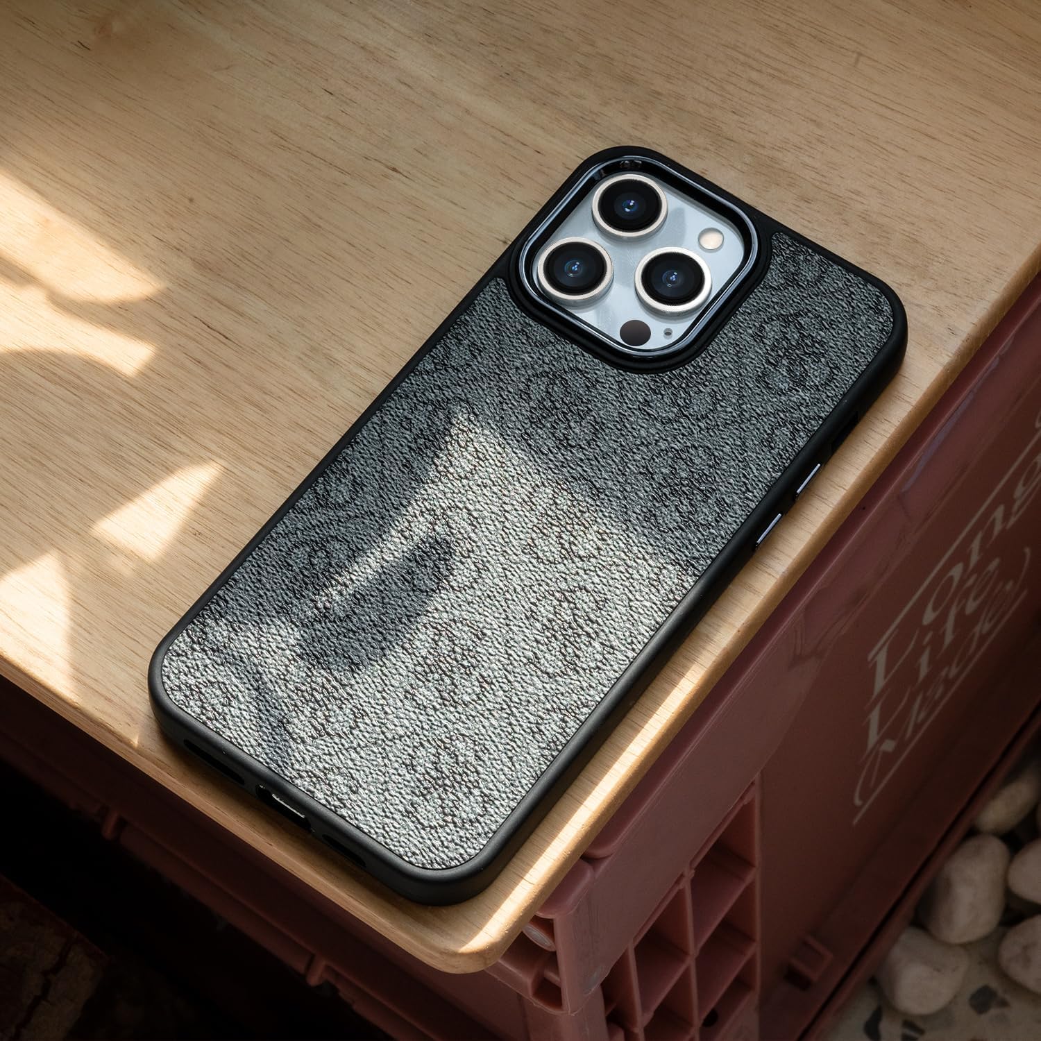 Funda de cuero para iPhone 14 Pro Max, con diseño clásico retro a cuadros, protección contra caídas a prueba de golpes, soporte de teléfono a la
