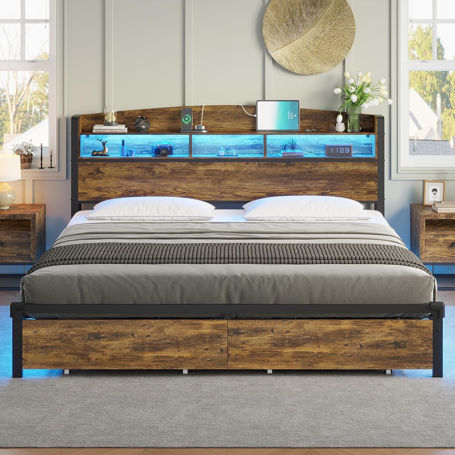 Base de cama tamaño Queen con cabecera de luz LED, estación de carga USB-CA, plataforma de metal con cajones de almacenamiento, cabecera de